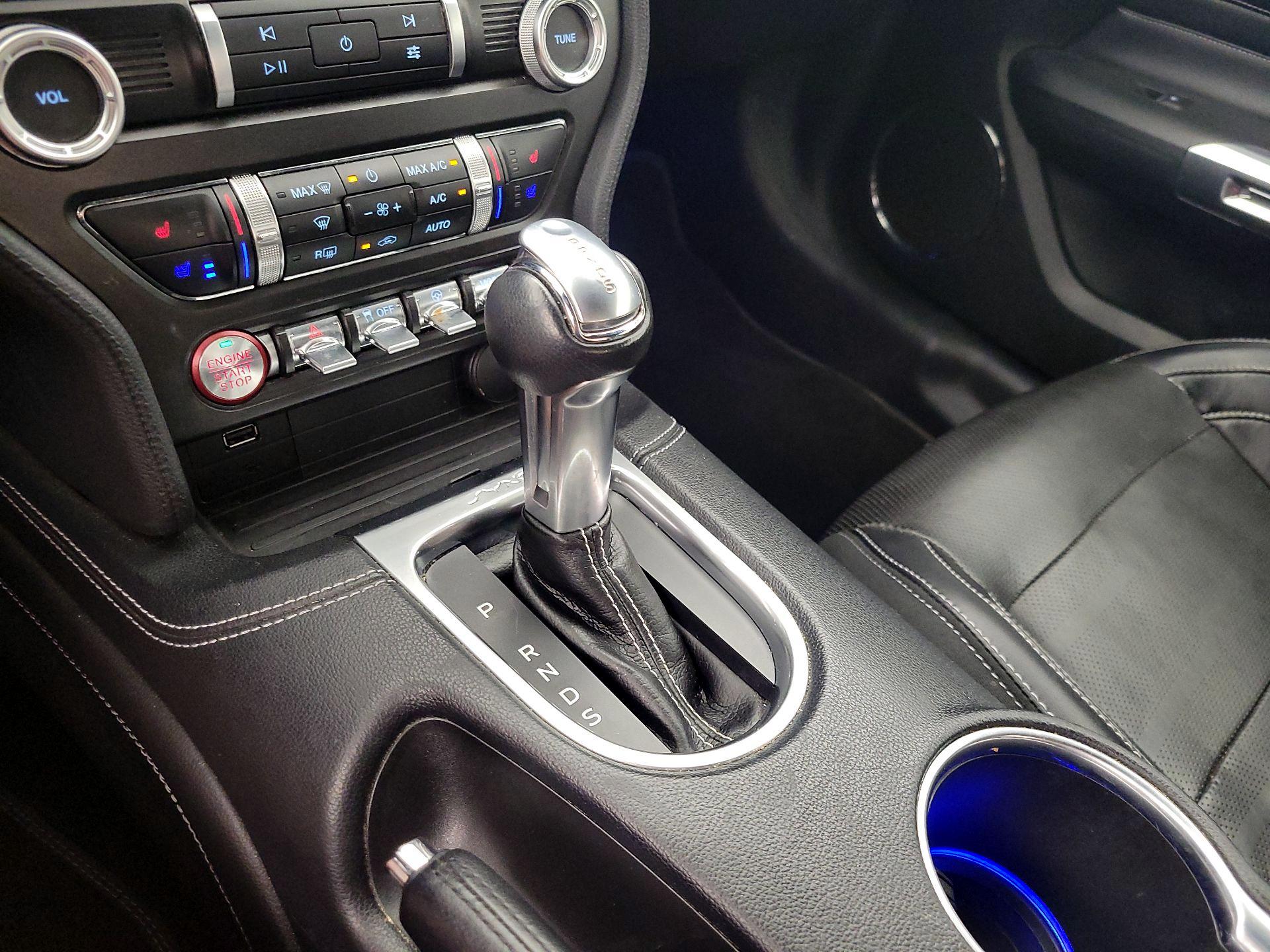 Thumbnail: 2019 Ford Mustang - 18