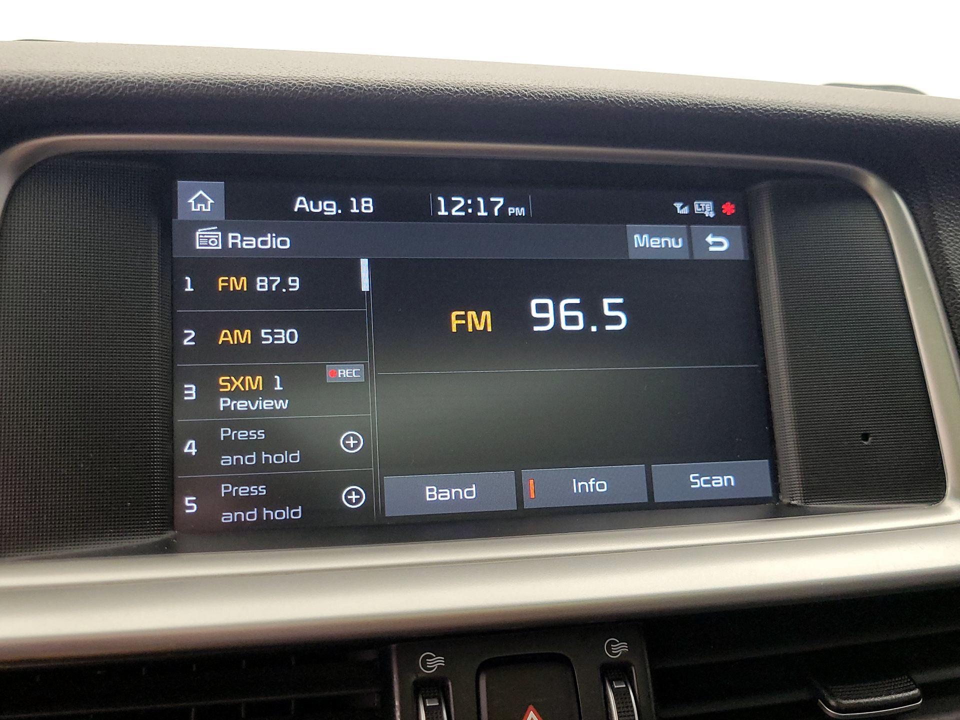 Thumbnail: 2019 Kia Optima - 15