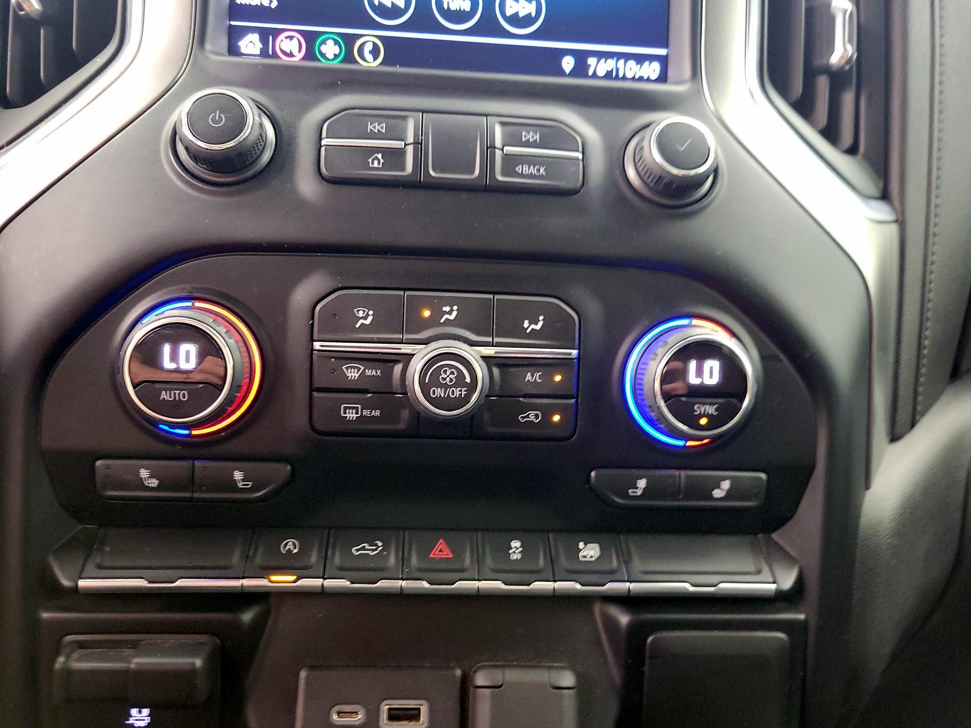Thumbnail: 2019 Chevrolet Silverado 1500 - 16
