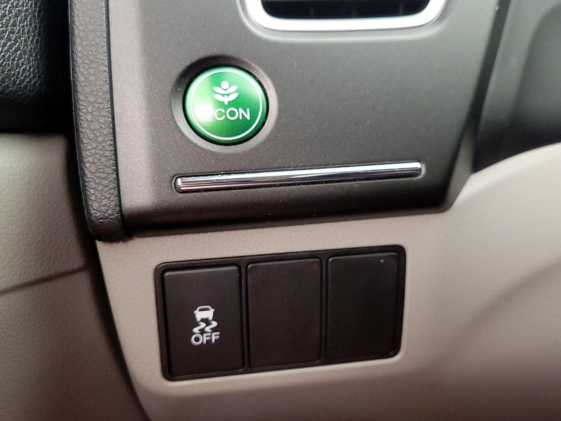 Thumbnail: 2014 Honda Civic - 13