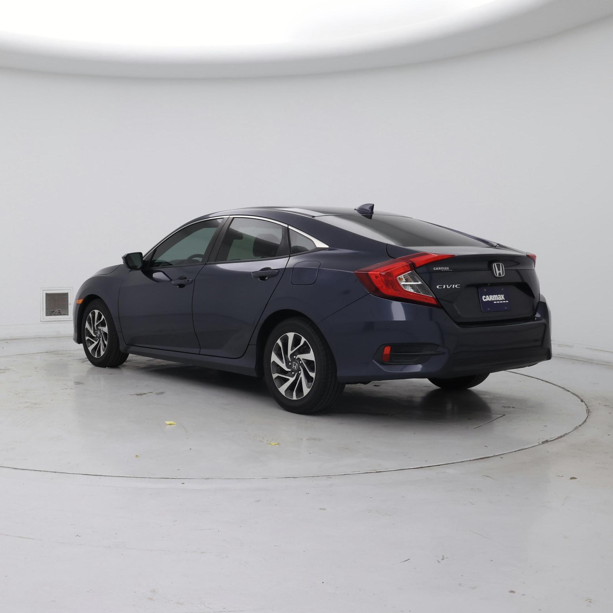 Thumbnail: 2018 Honda Civic - 2