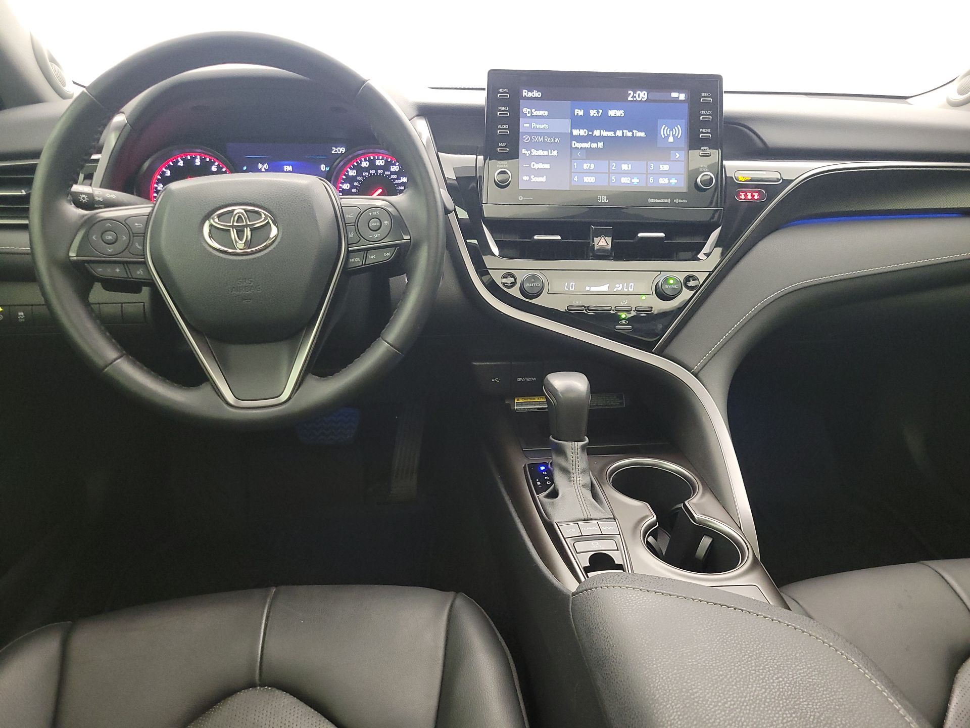 Thumbnail: 2021 Toyota Camry - 9