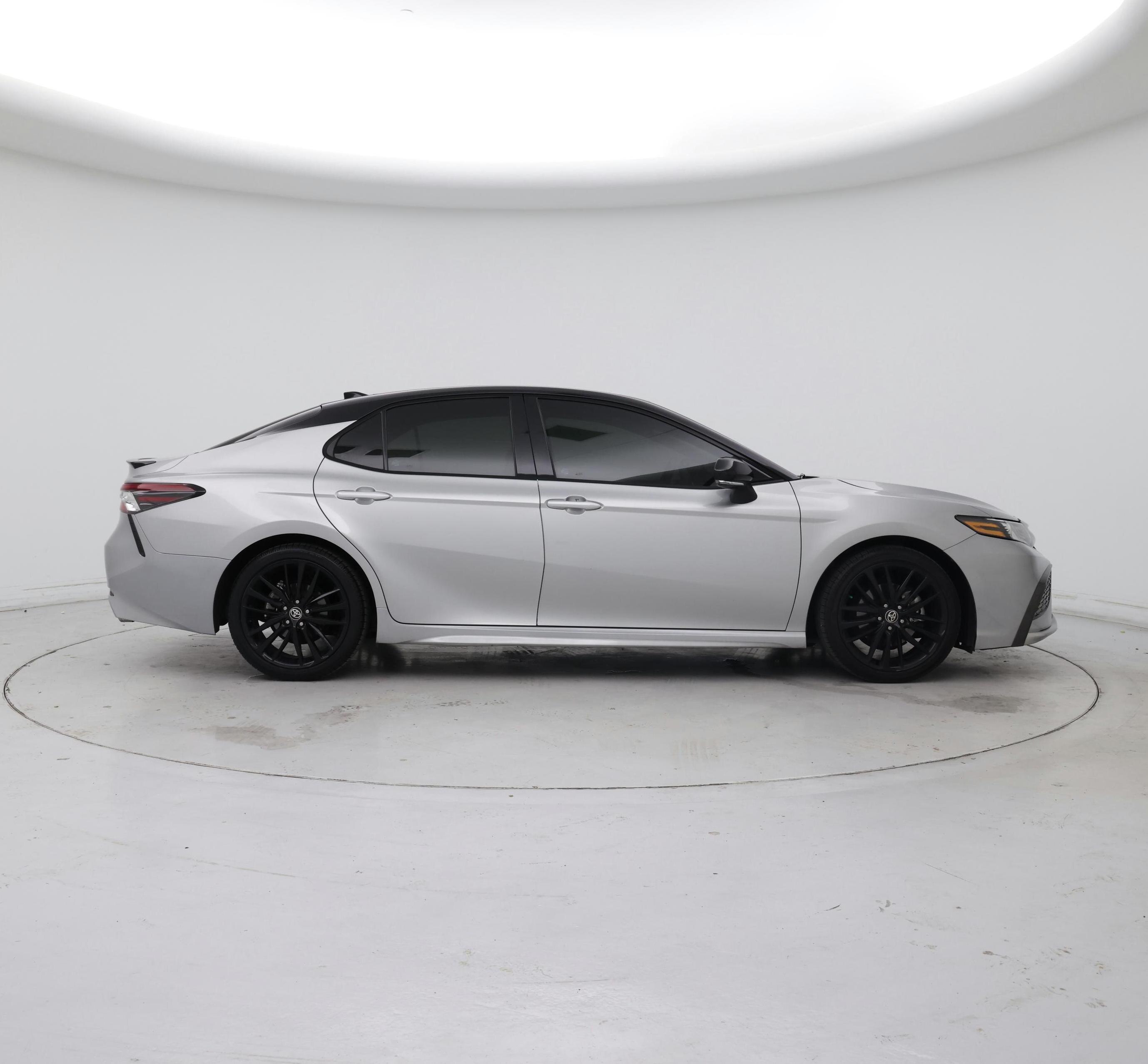 Thumbnail: 2021 Toyota Camry - 7