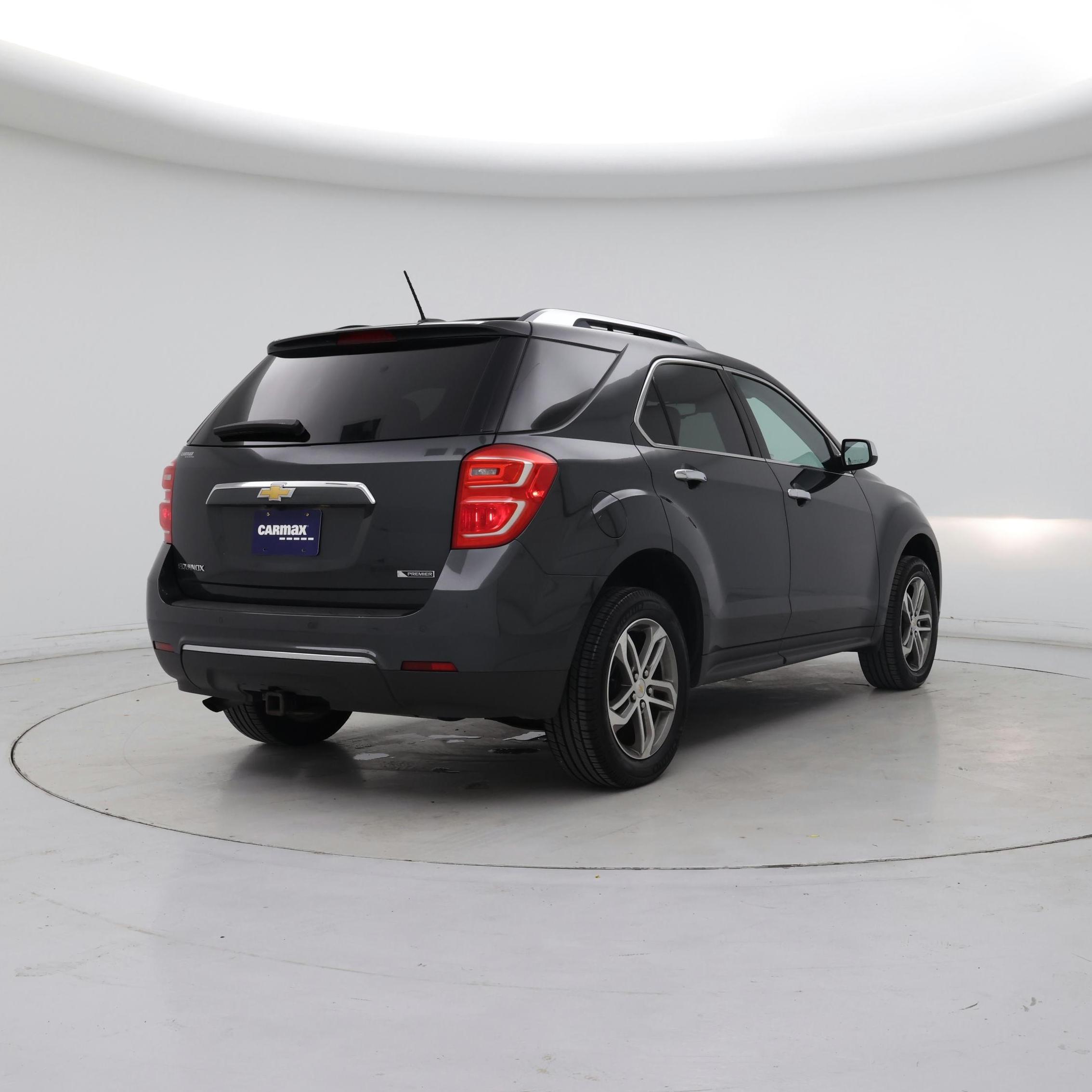 Thumbnail: 2017 Chevrolet Equinox - 8