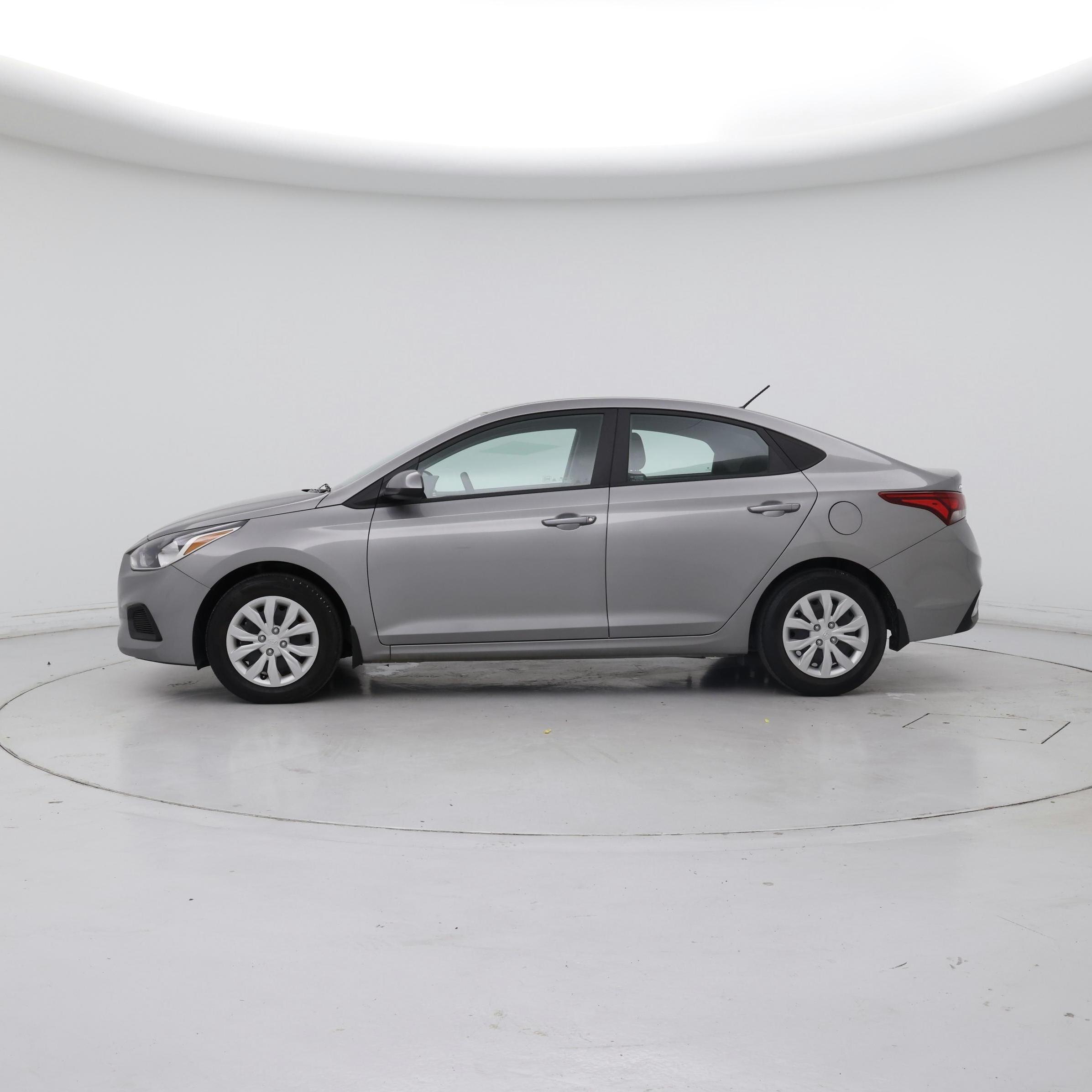 Thumbnail: 2021 Hyundai Accent - 3