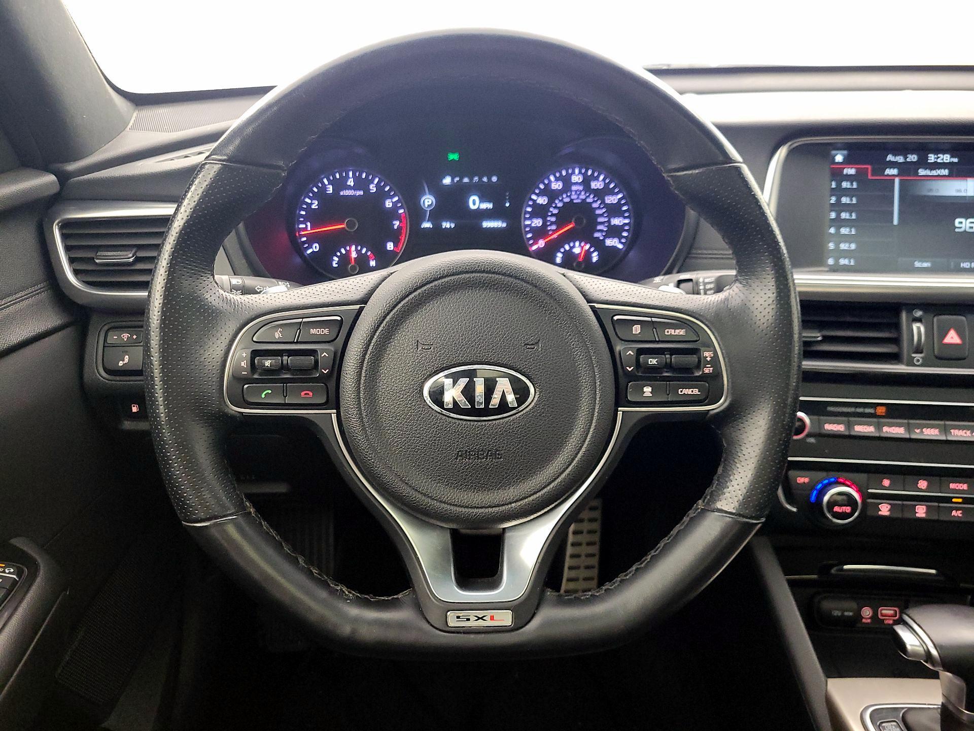 Thumbnail: 2016 Kia Optima - 10