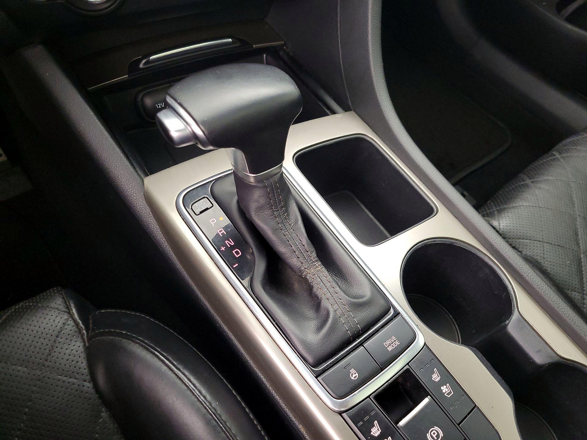 Thumbnail: 2016 Kia Optima - 18