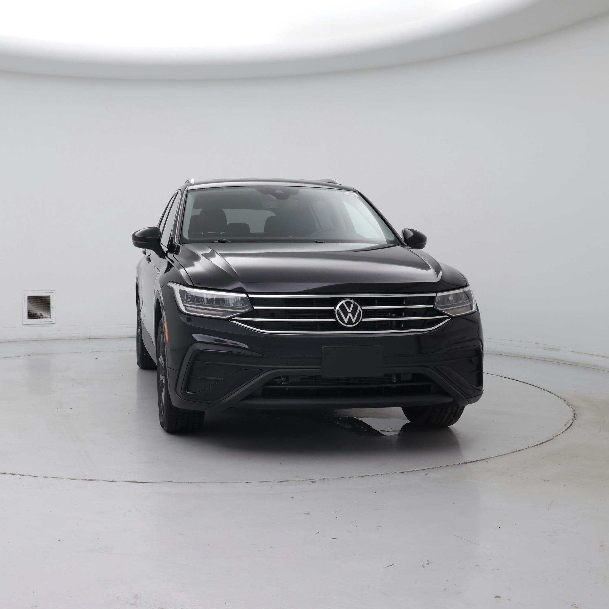 Thumbnail: 2022 Volkswagen Tiguan - 5