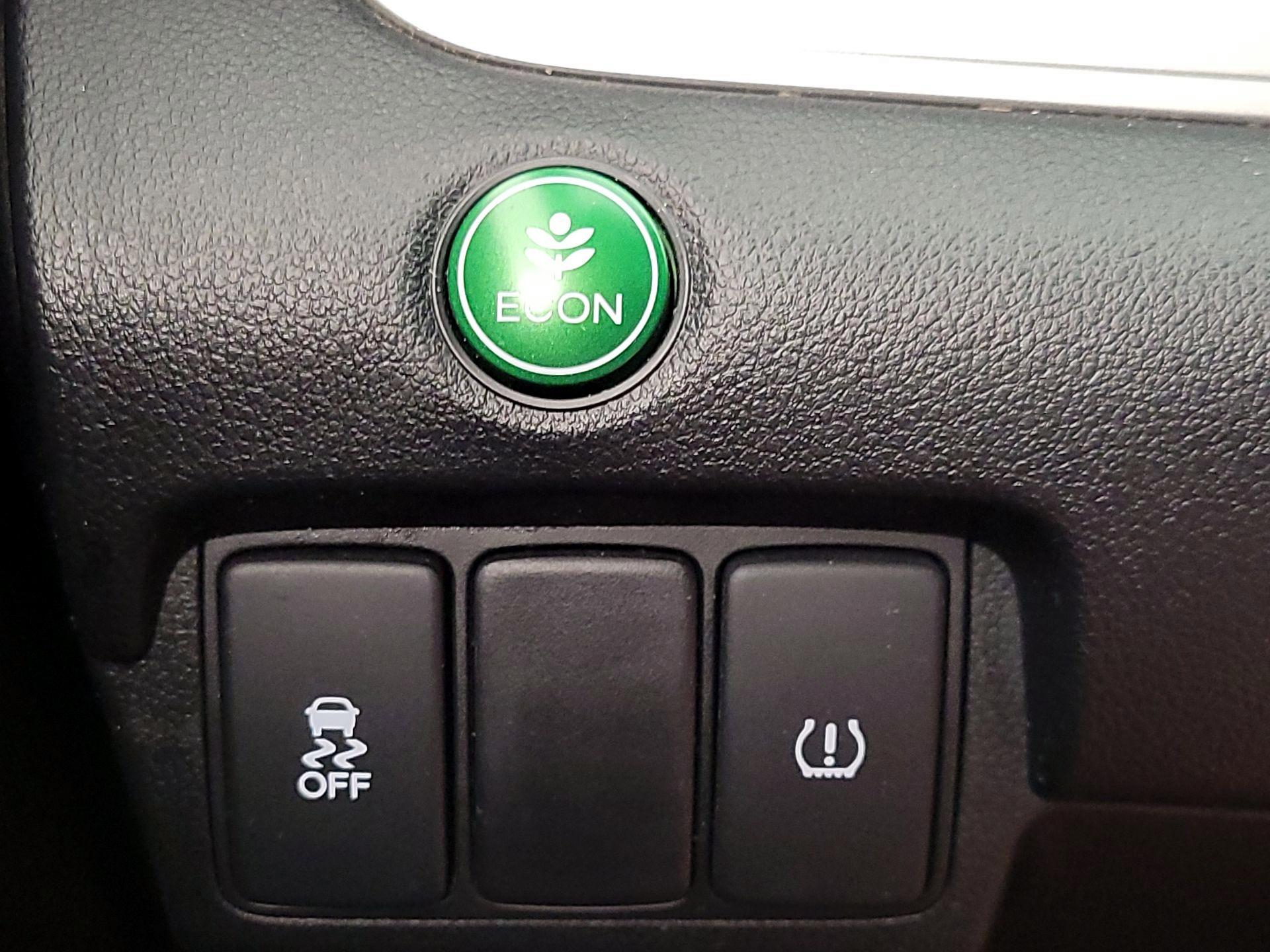 Thumbnail: 2016 Honda CR-V - 13
