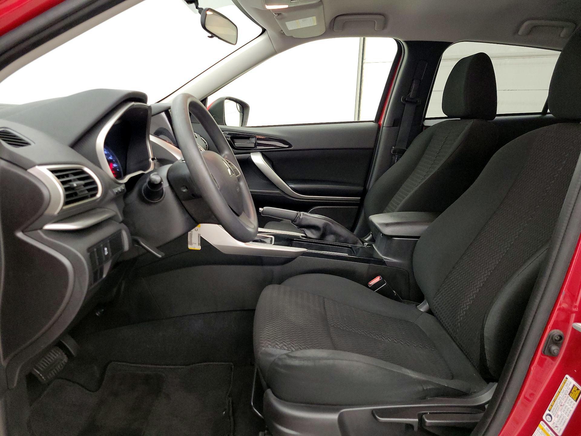Thumbnail: 2019 Mitsubishi Eclipse Cross - 11