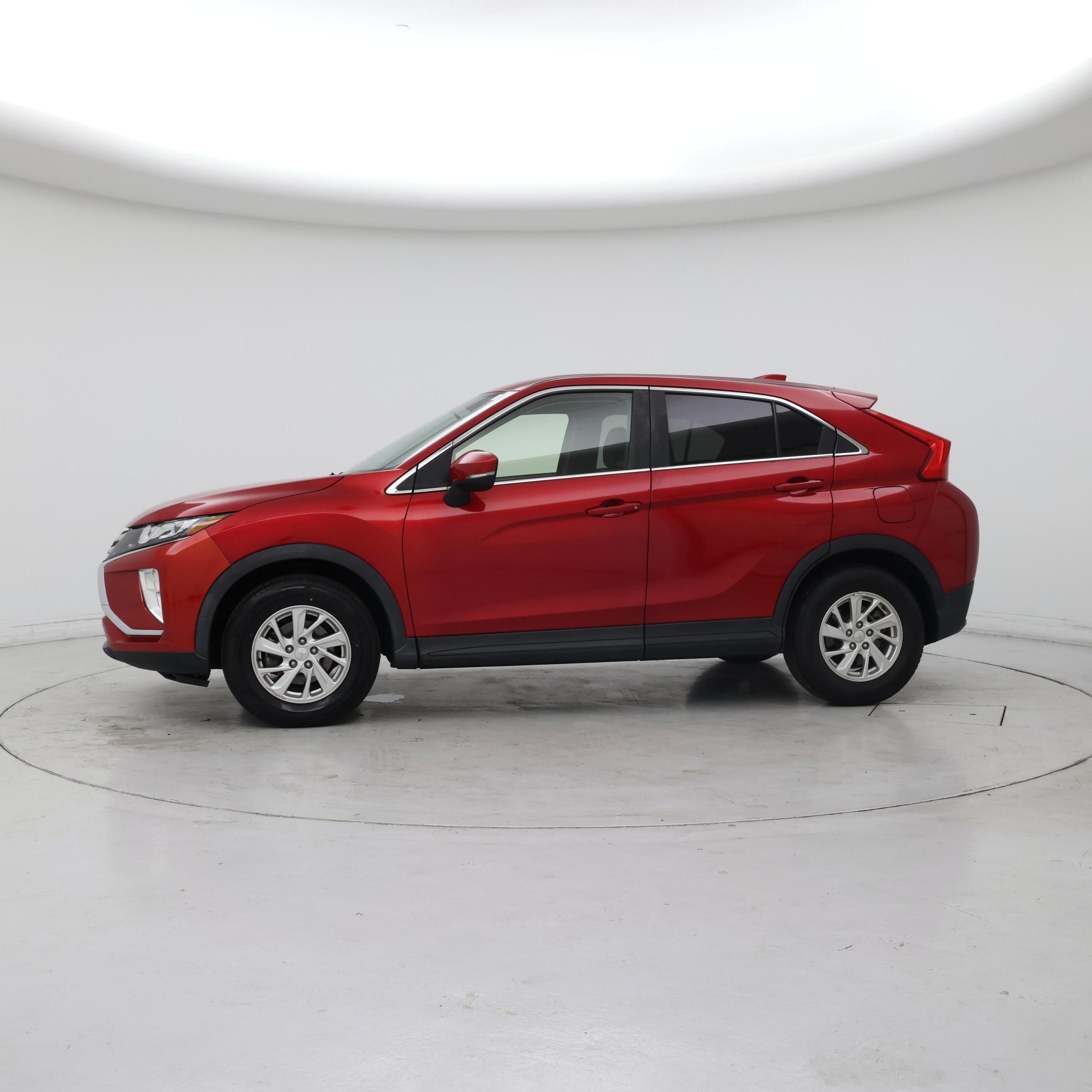 Thumbnail: 2019 Mitsubishi Eclipse Cross - 3