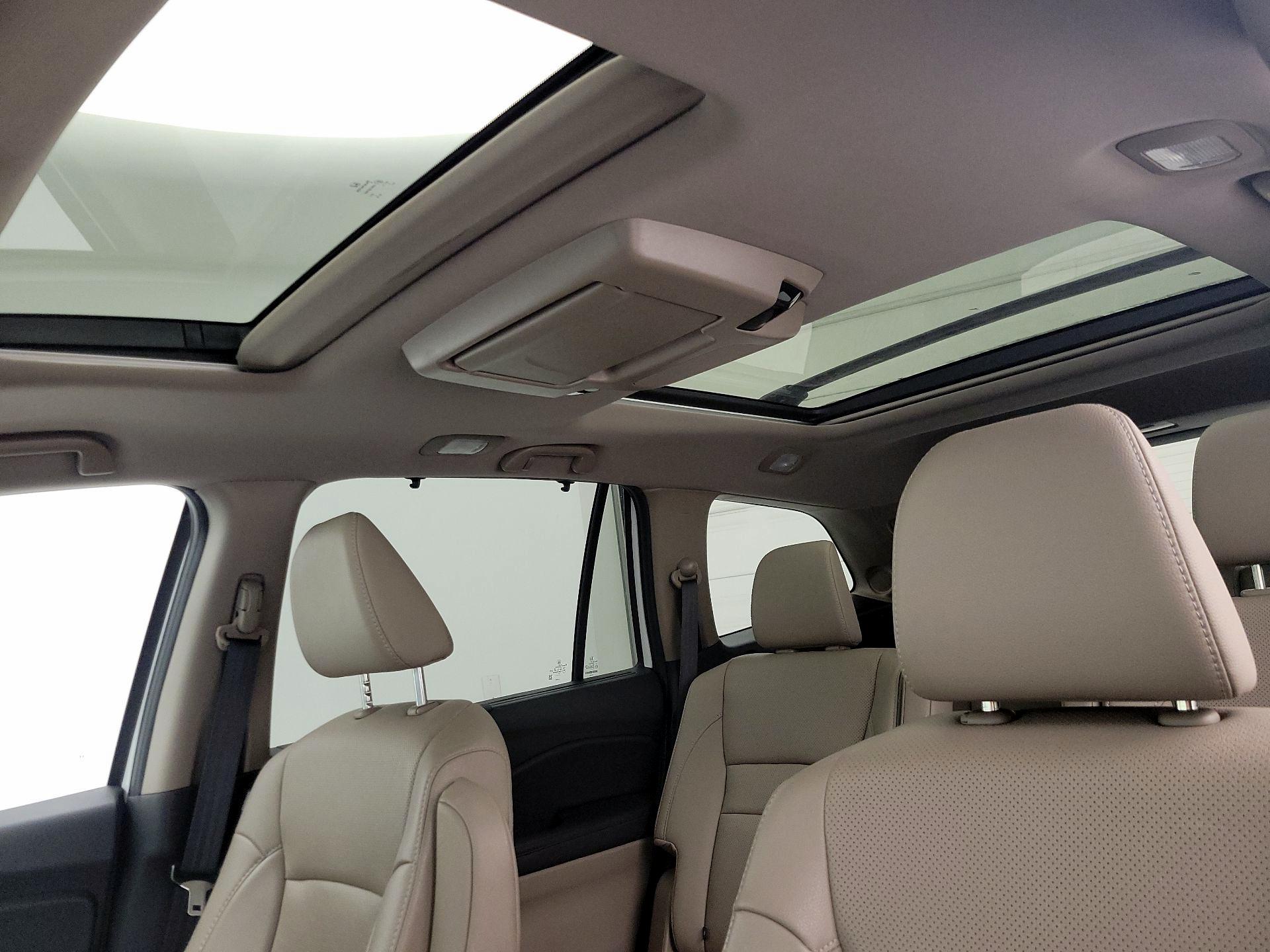 Thumbnail: 2021 Honda Pilot - 20