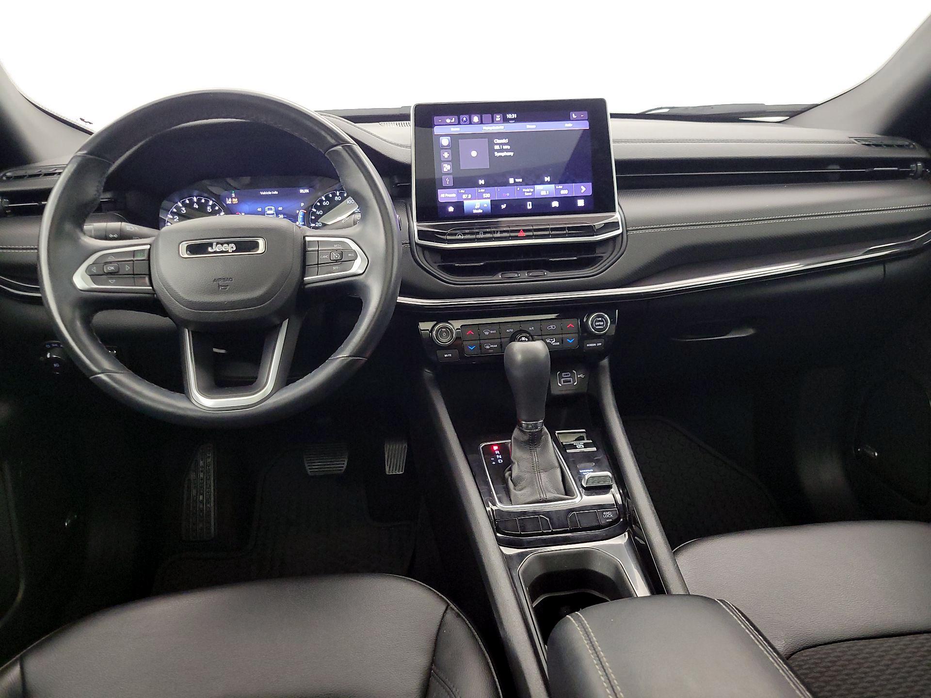 Thumbnail: 2022 Jeep Compass - 9