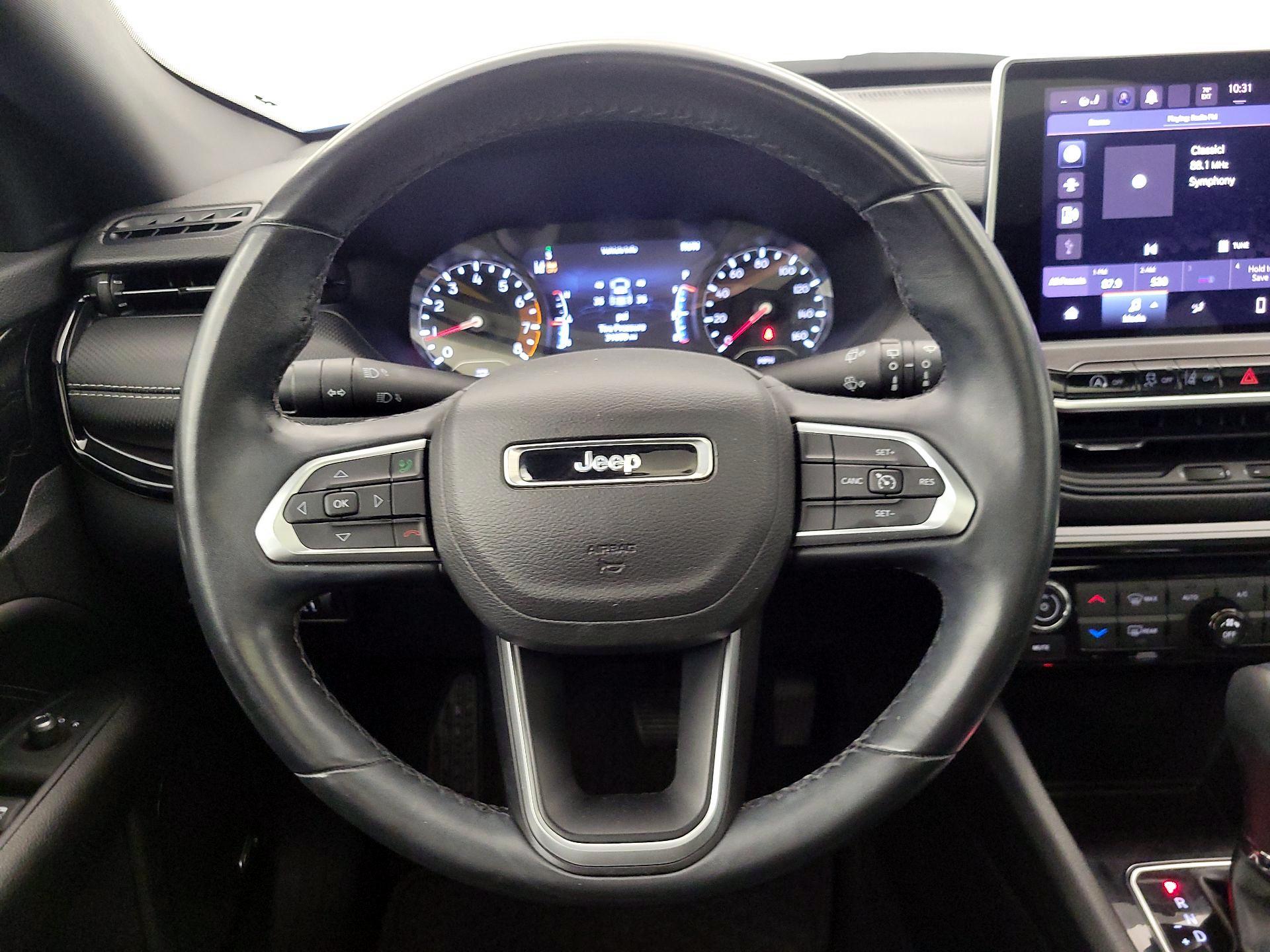 Thumbnail: 2022 Jeep Compass - 10