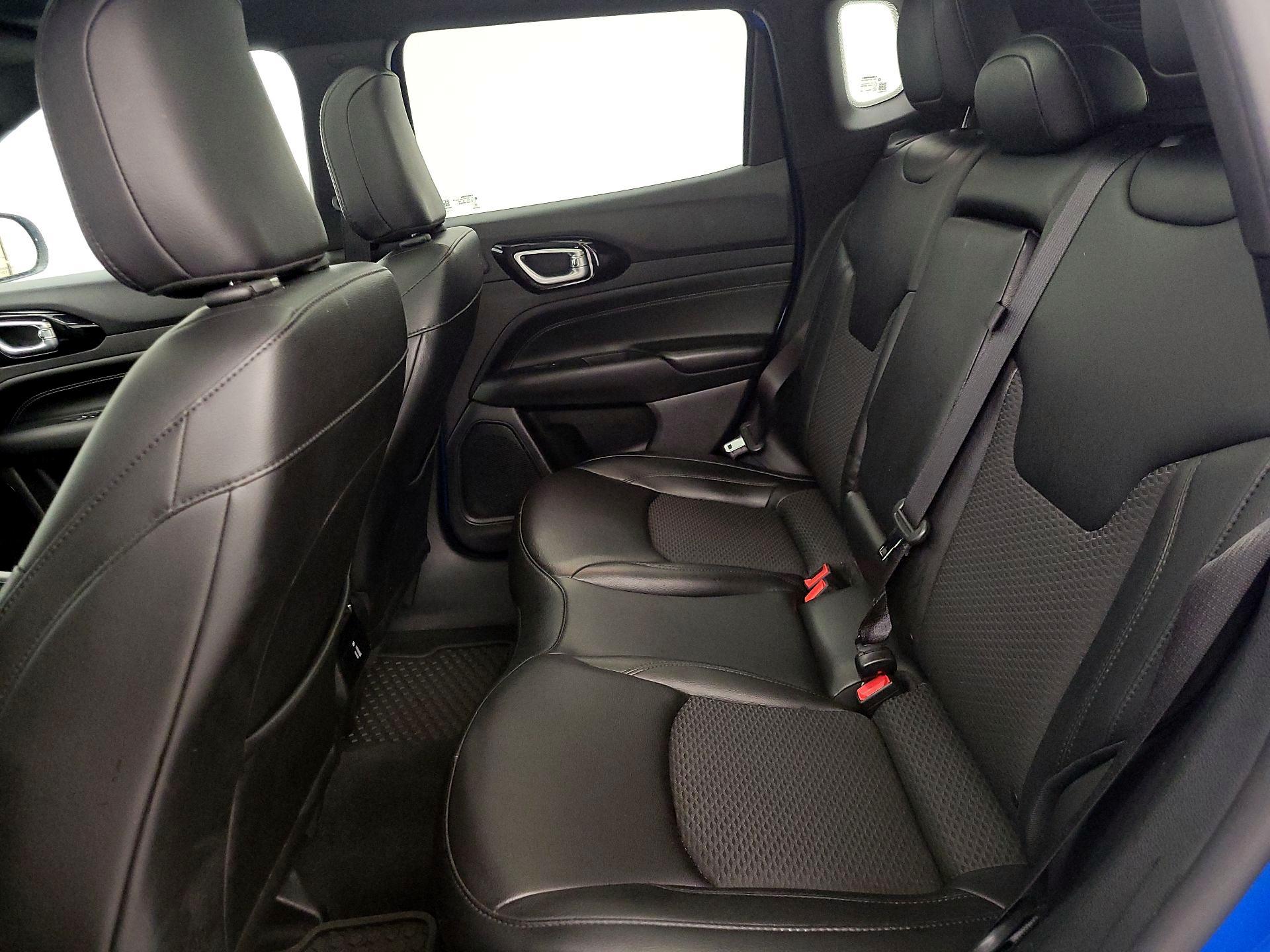 Thumbnail: 2022 Jeep Compass - 20