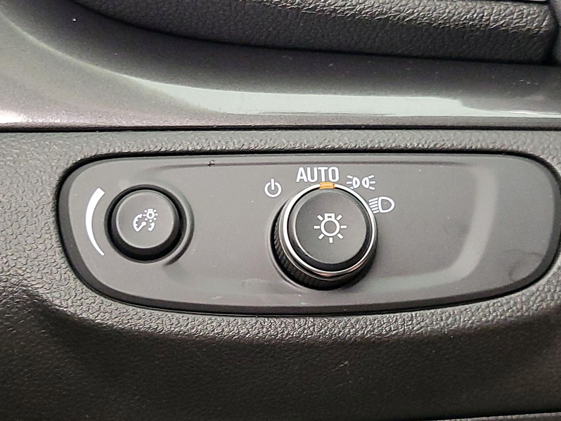 Thumbnail: 2019 Buick Encore - 13