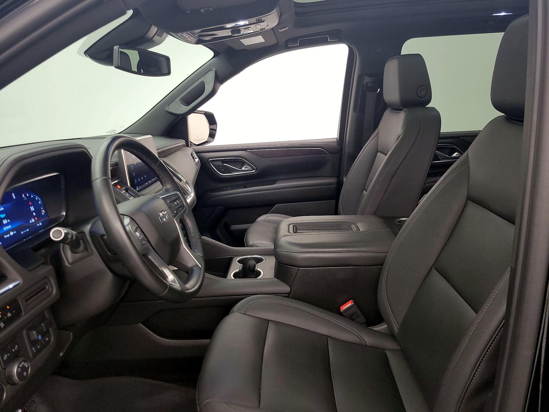Thumbnail: 2023 Chevrolet Suburban - 11