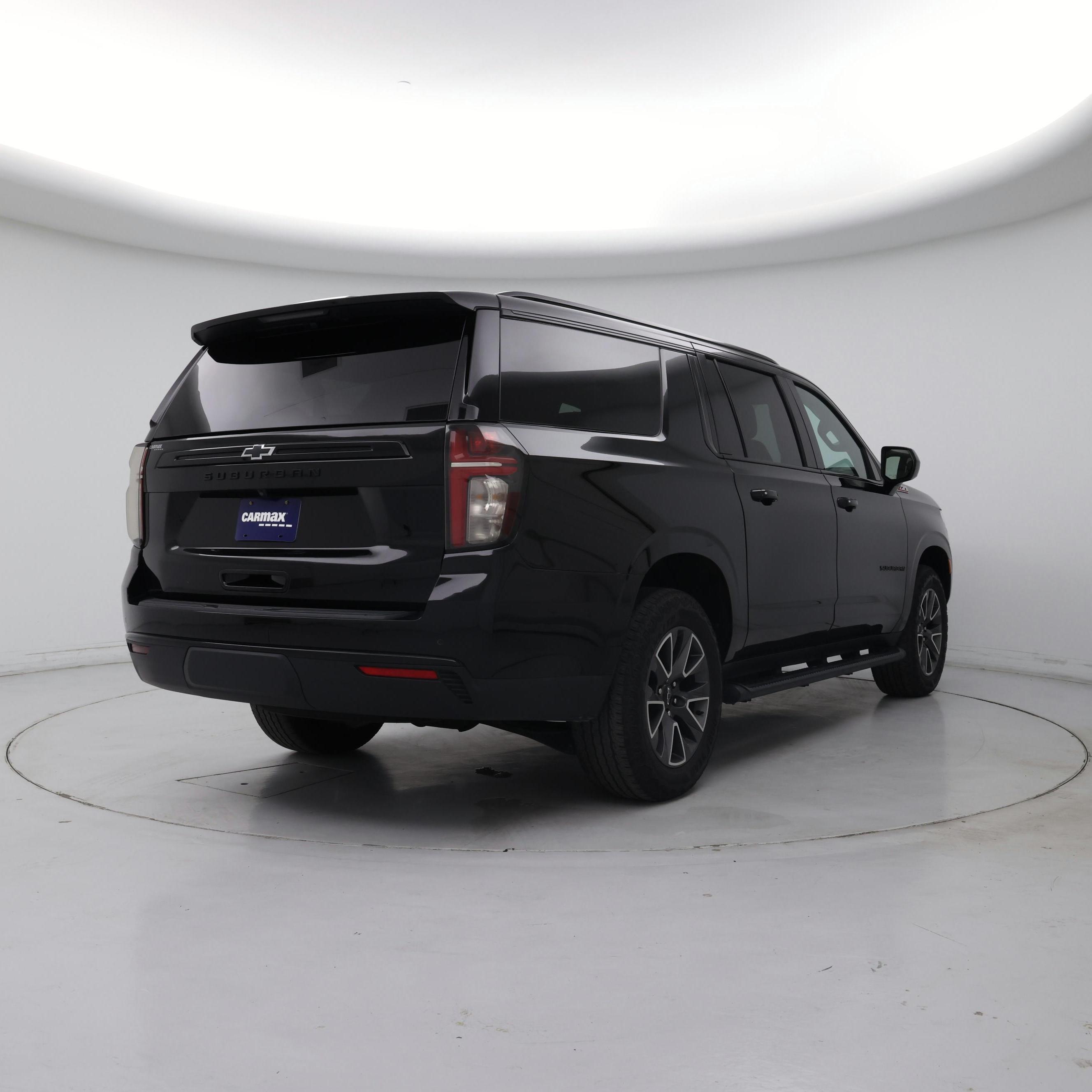 Thumbnail: 2023 Chevrolet Suburban - 8