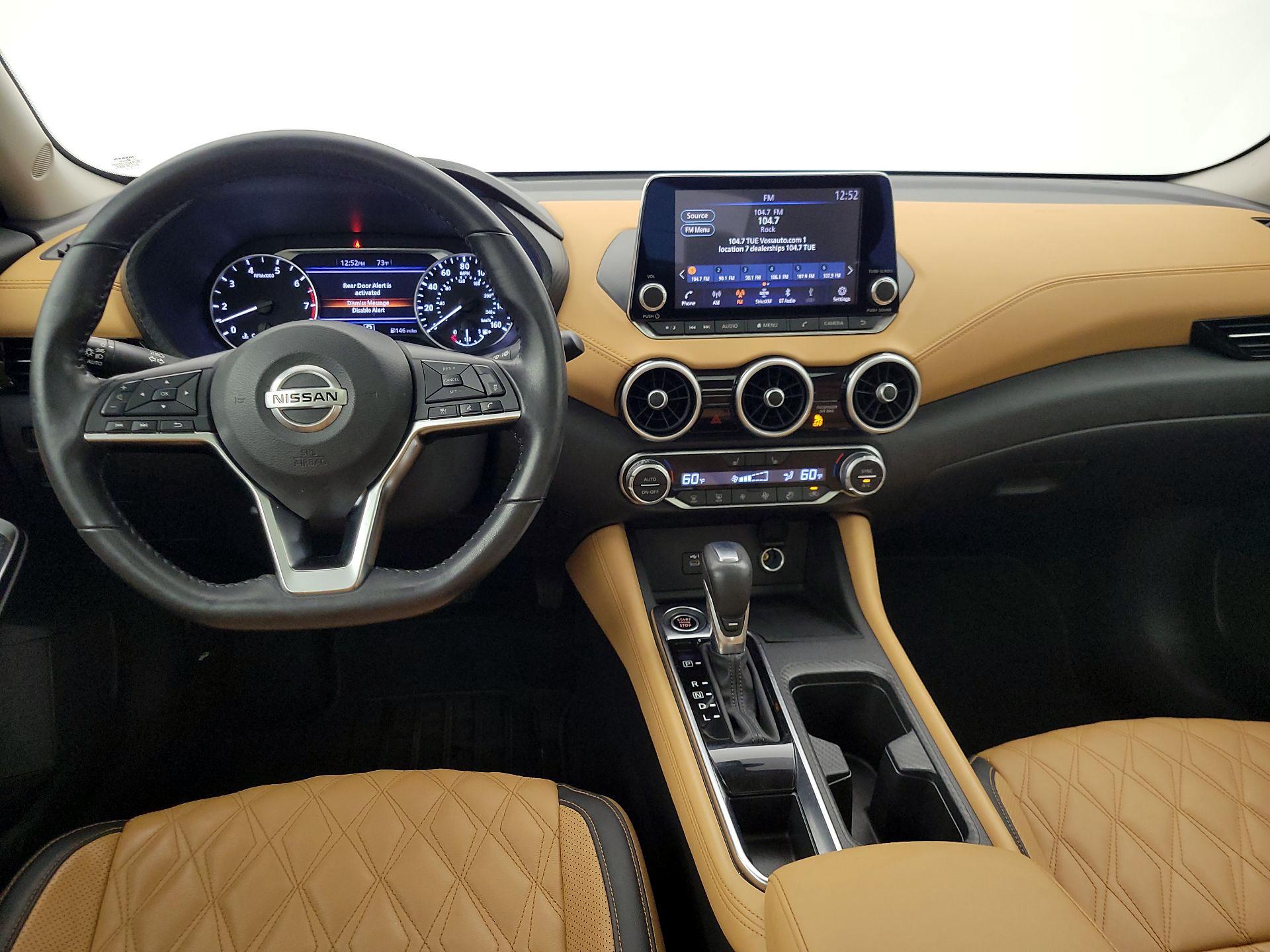 Thumbnail: 2020 Nissan Sentra - 9