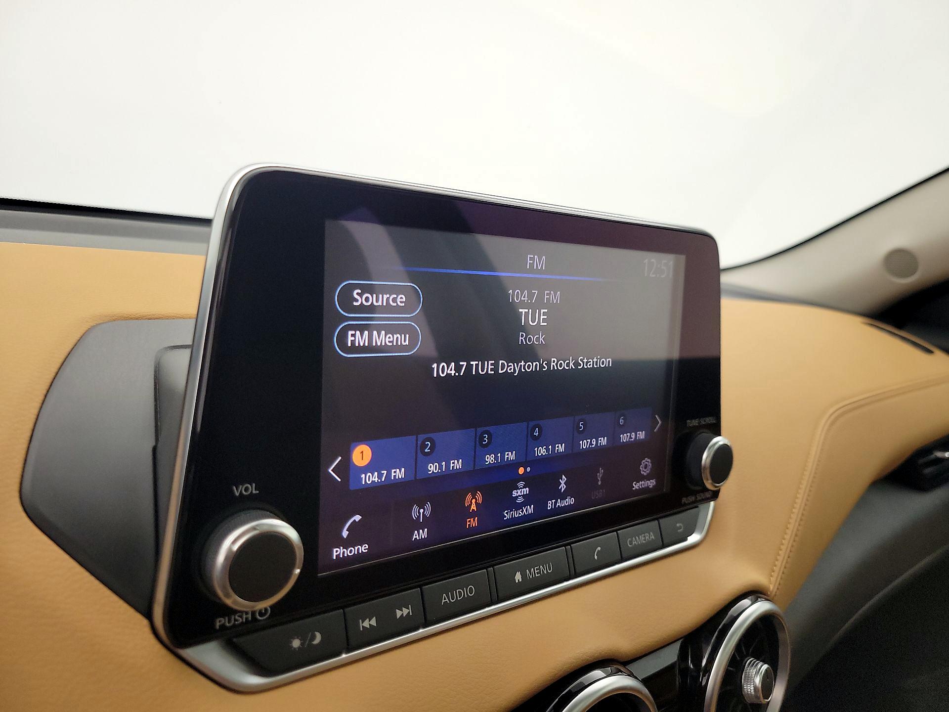 Thumbnail: 2020 Nissan Sentra - 15