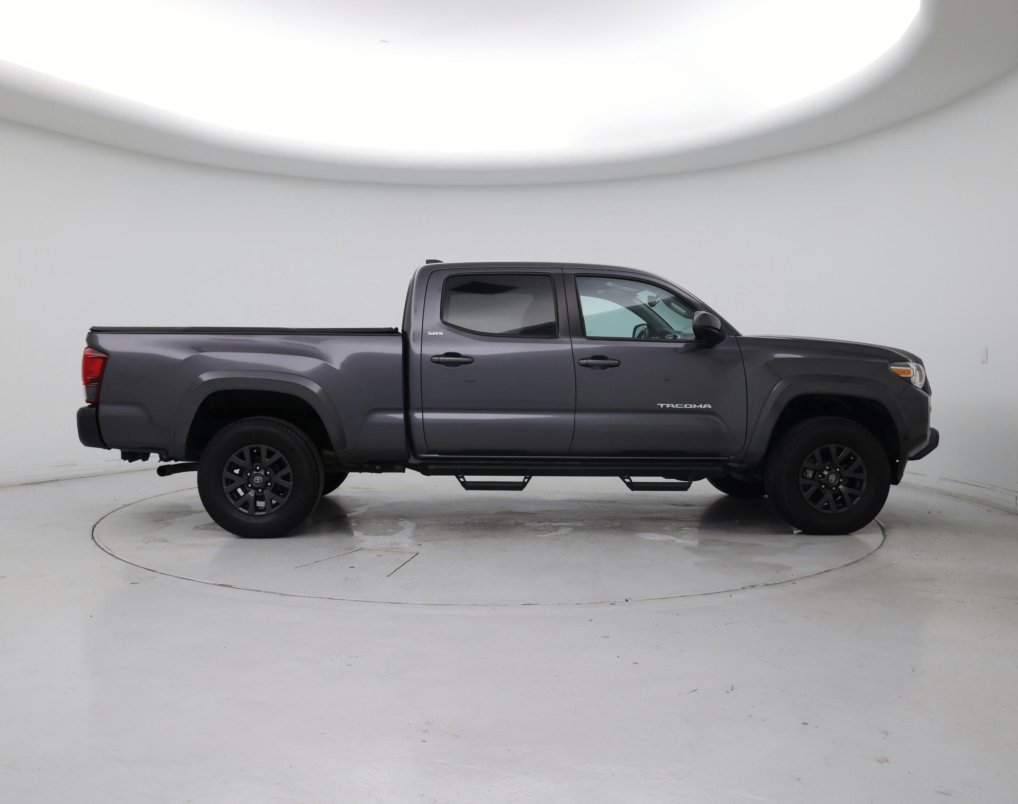 Thumbnail: 2022 Toyota Tacoma - 7