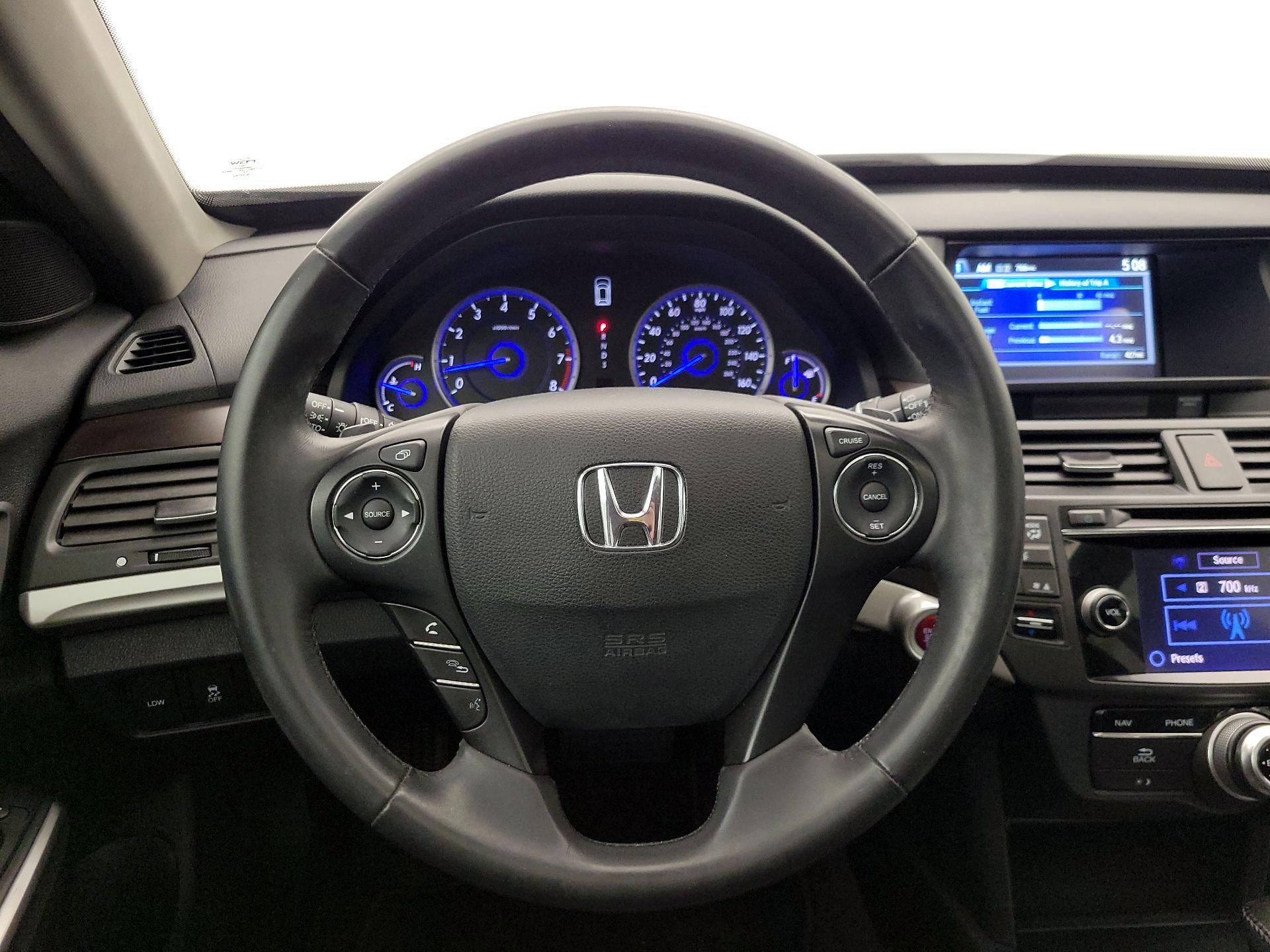 Thumbnail: 2015 Honda Accord Crosstour - 10