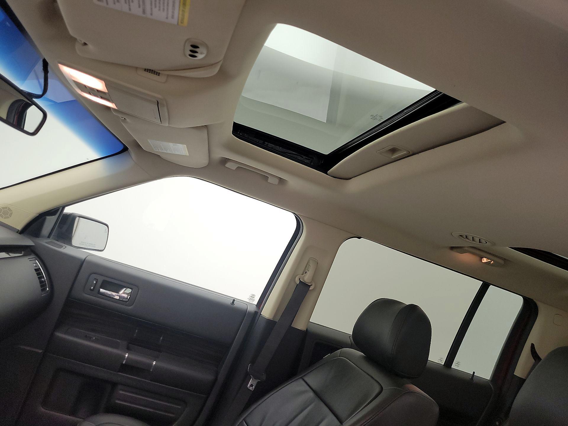 Thumbnail: 2019 Ford Flex - 20