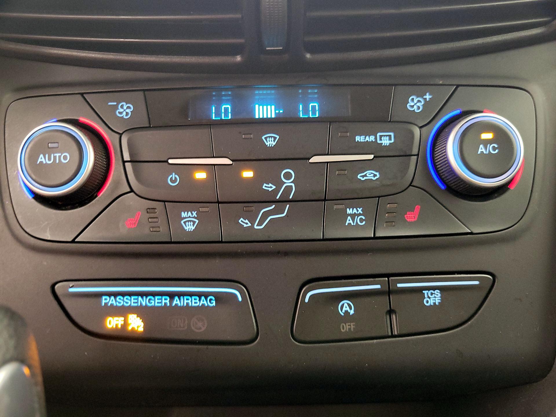 Thumbnail: 2018 Ford Escape - 16