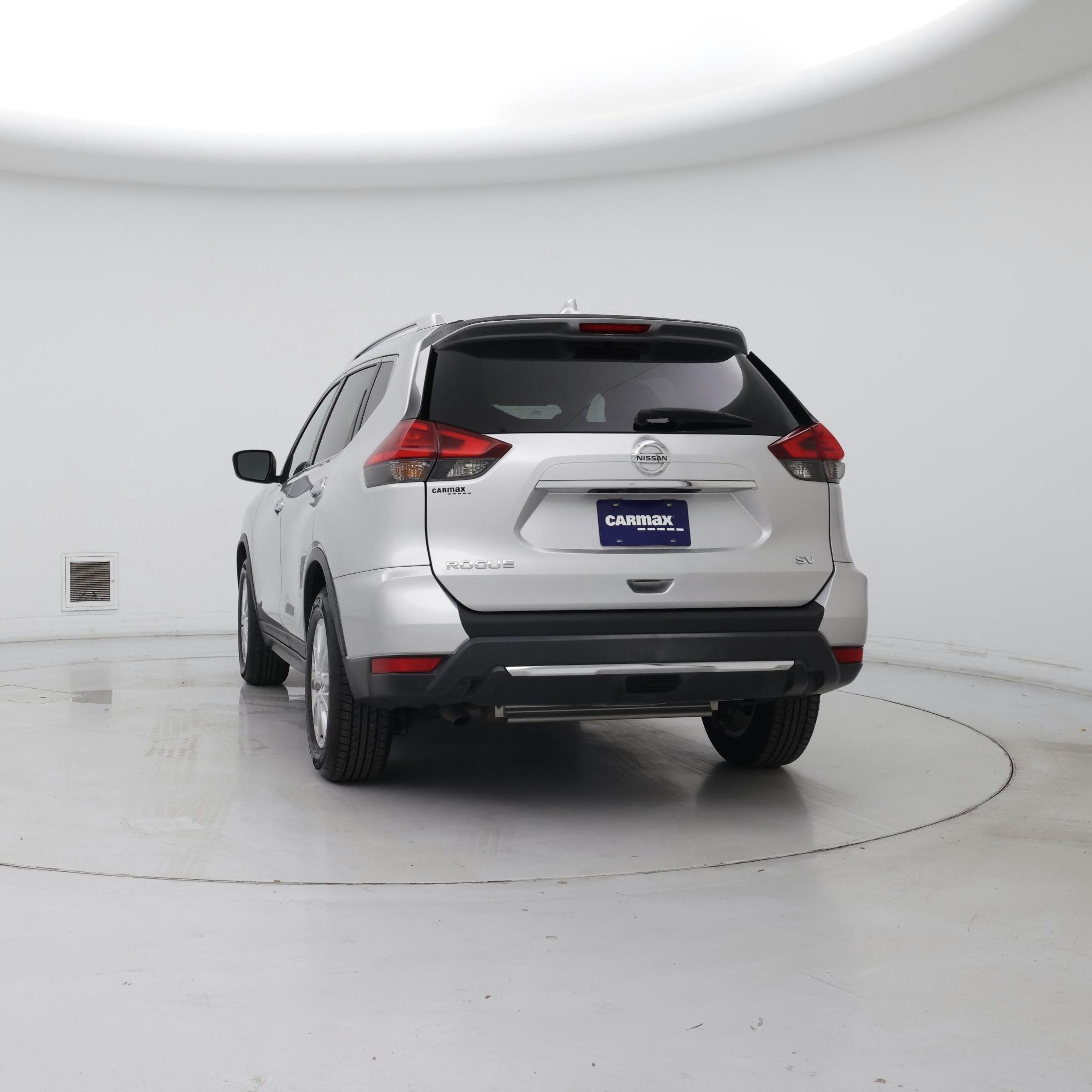 Thumbnail: 2017 Nissan Rogue - 6