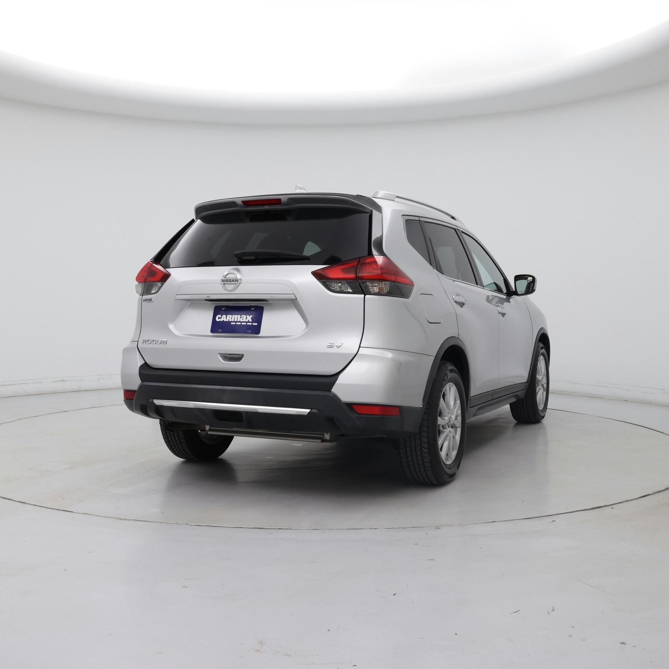 Thumbnail: 2017 Nissan Rogue - 8