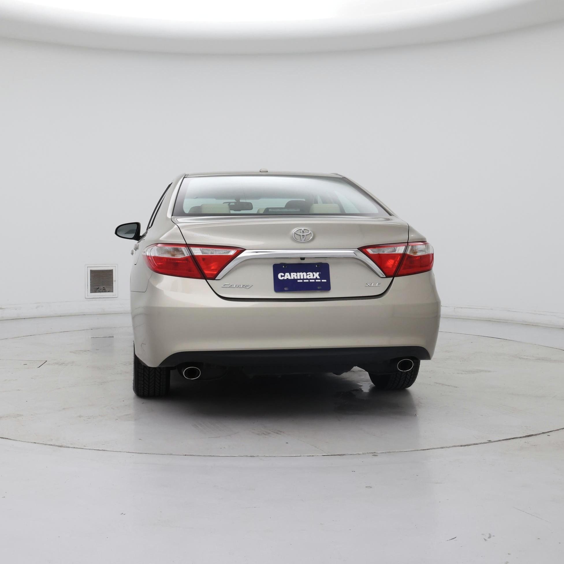 Thumbnail: 2016 Toyota Camry - 6
