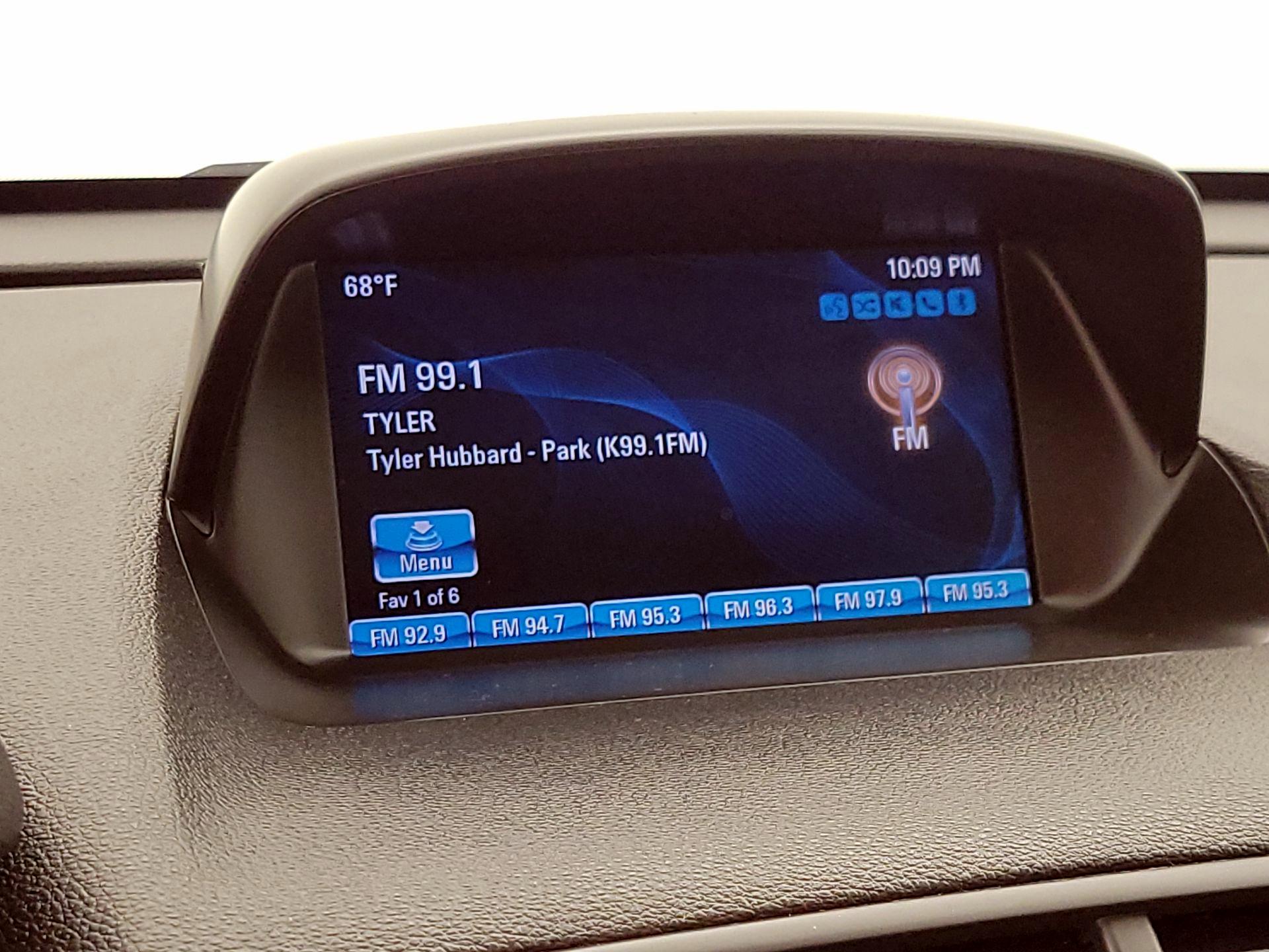 Thumbnail: 2014 Buick Encore - 16