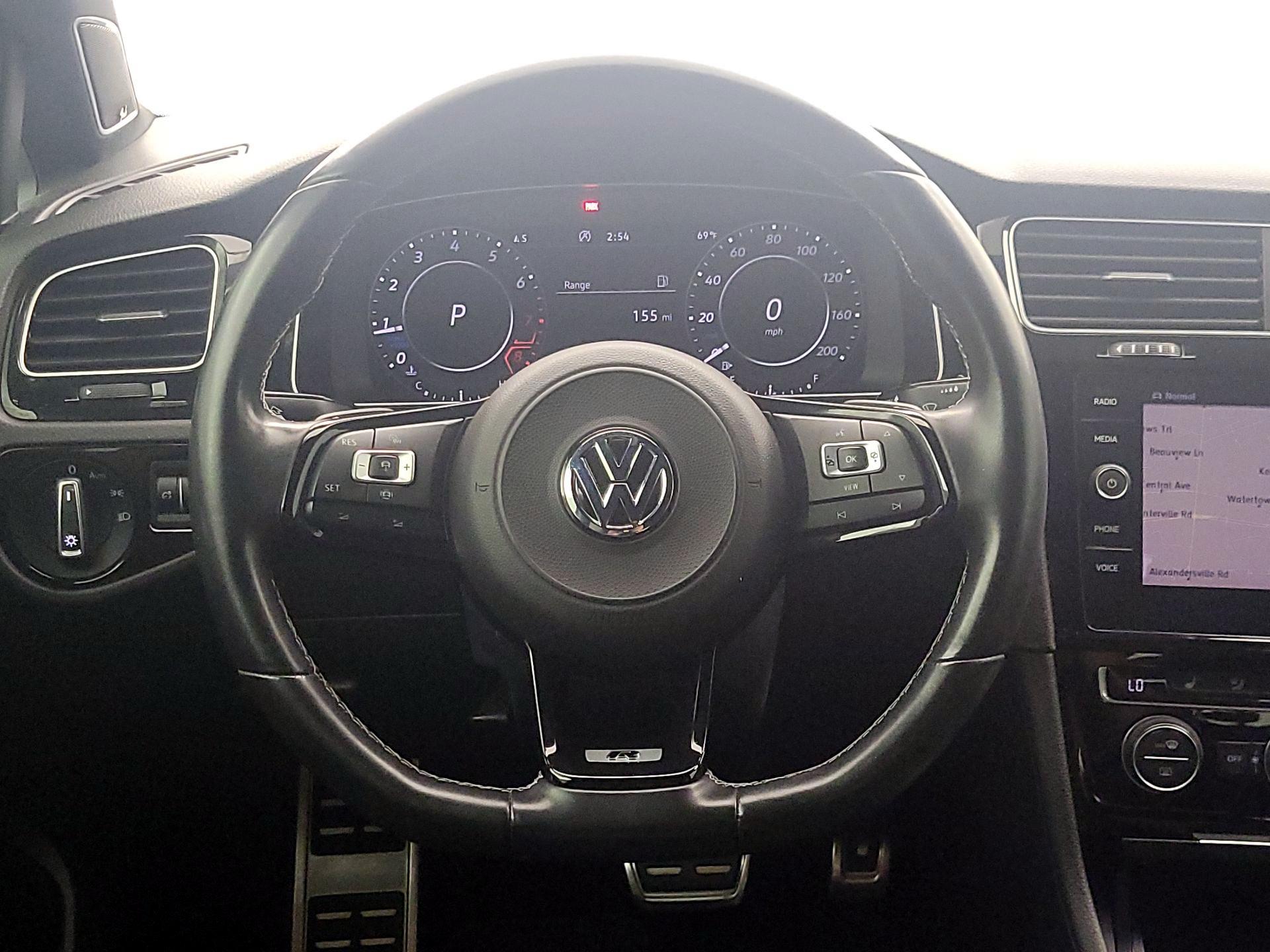 Thumbnail: 2019 Volkswagen Golf - 10