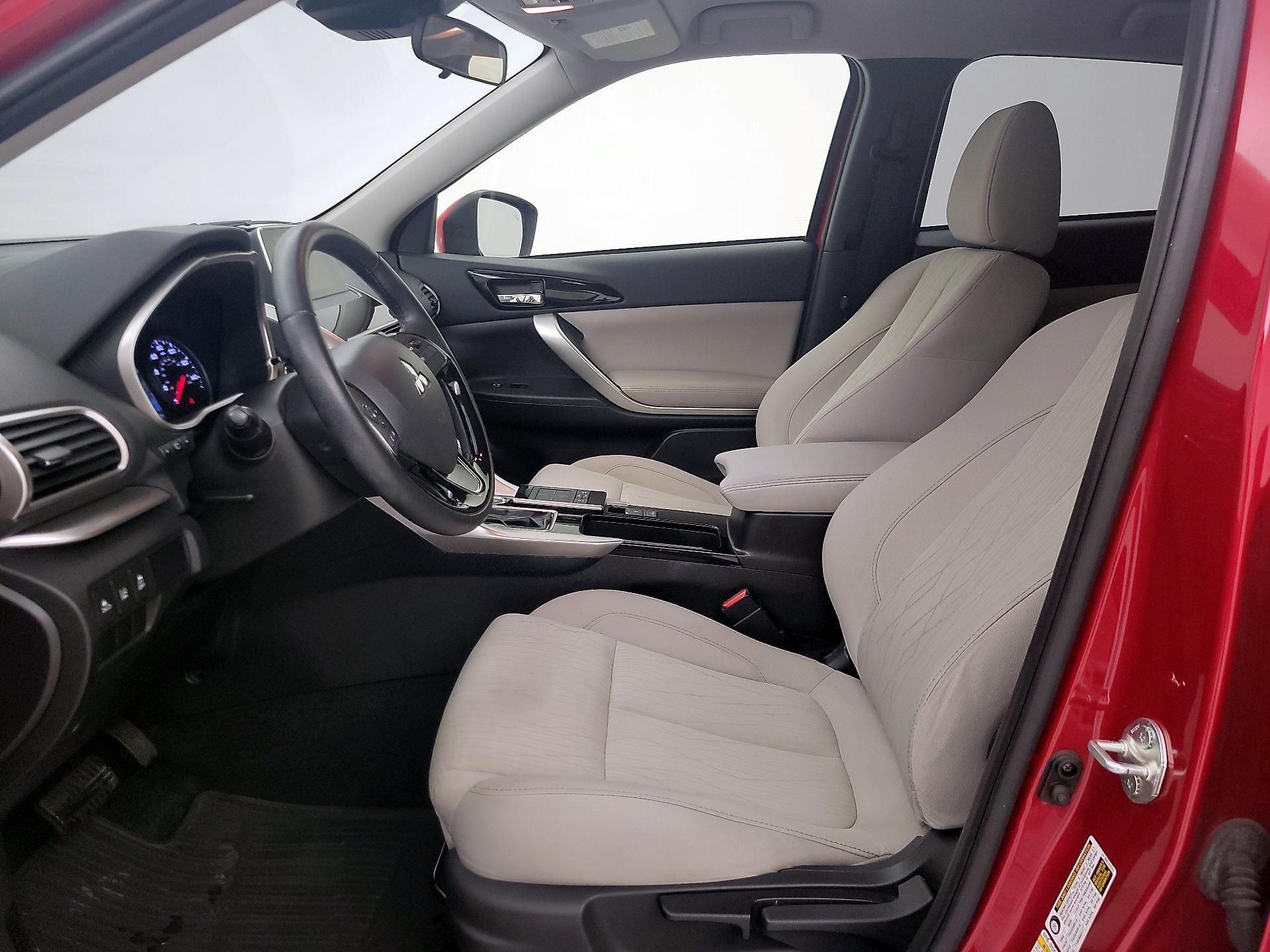 Thumbnail: 2020 Mitsubishi Eclipse Cross - 11