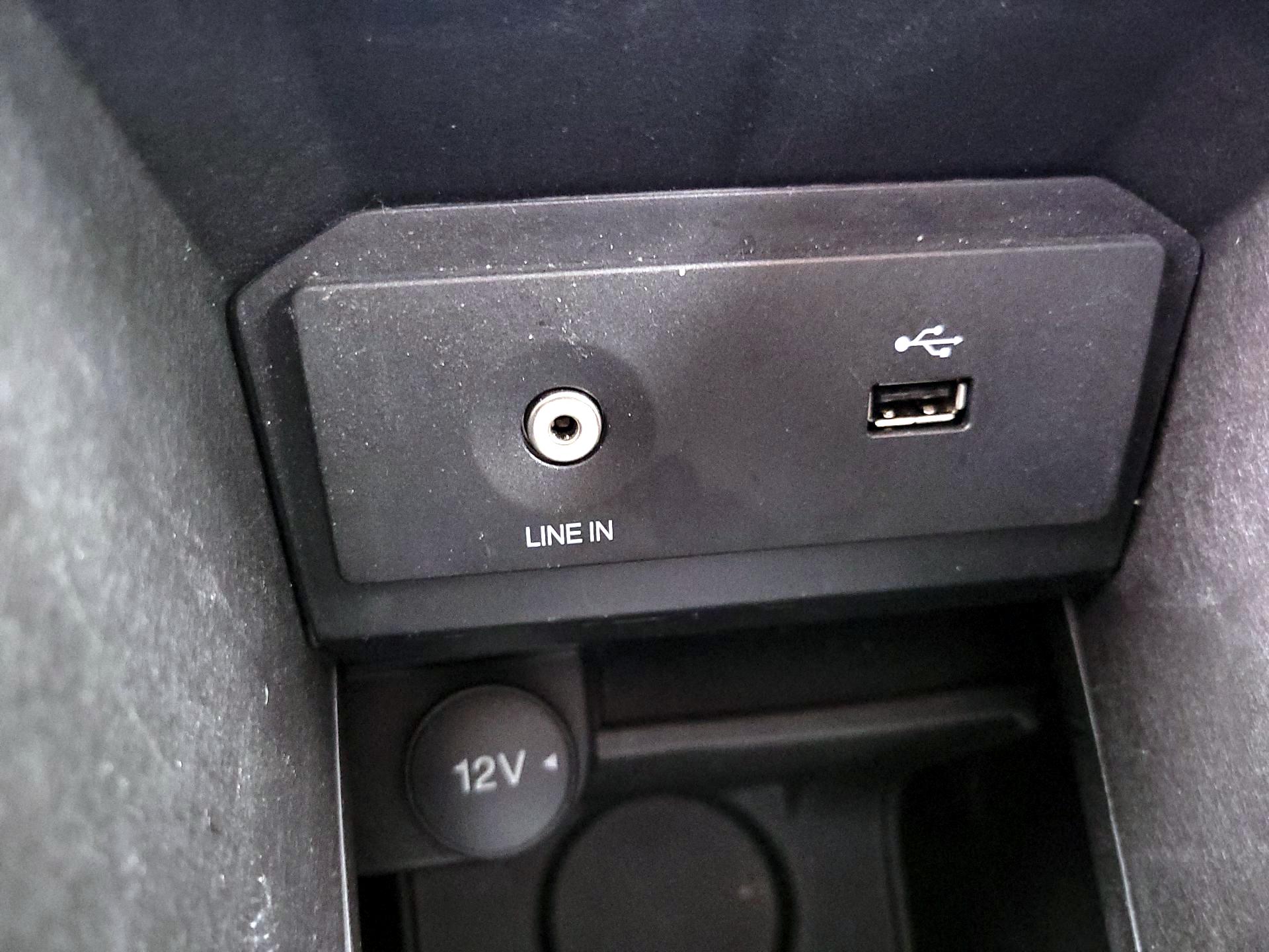 Thumbnail: 2014 Ford Escape - 18