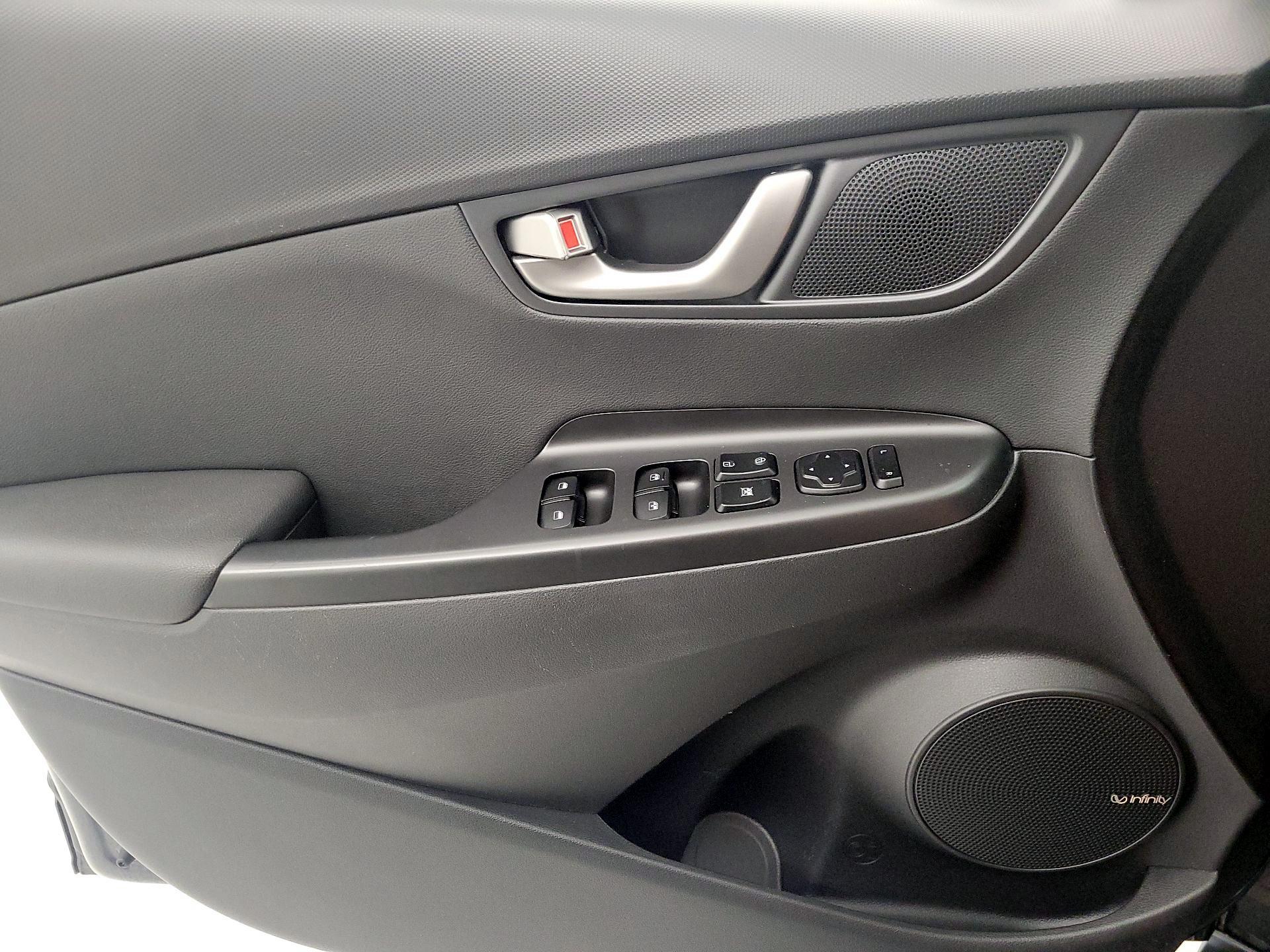 Thumbnail: 2020 Hyundai Kona - 12