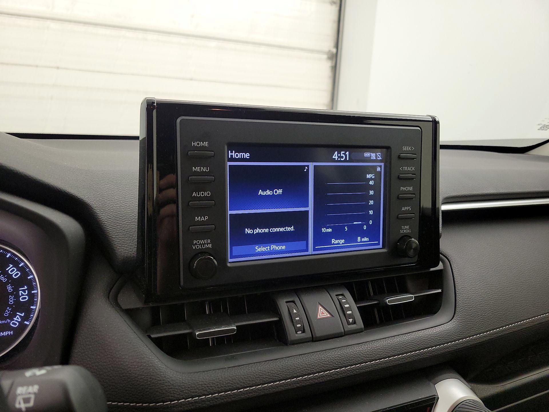 Thumbnail: 2019 Toyota RAV4 - 15