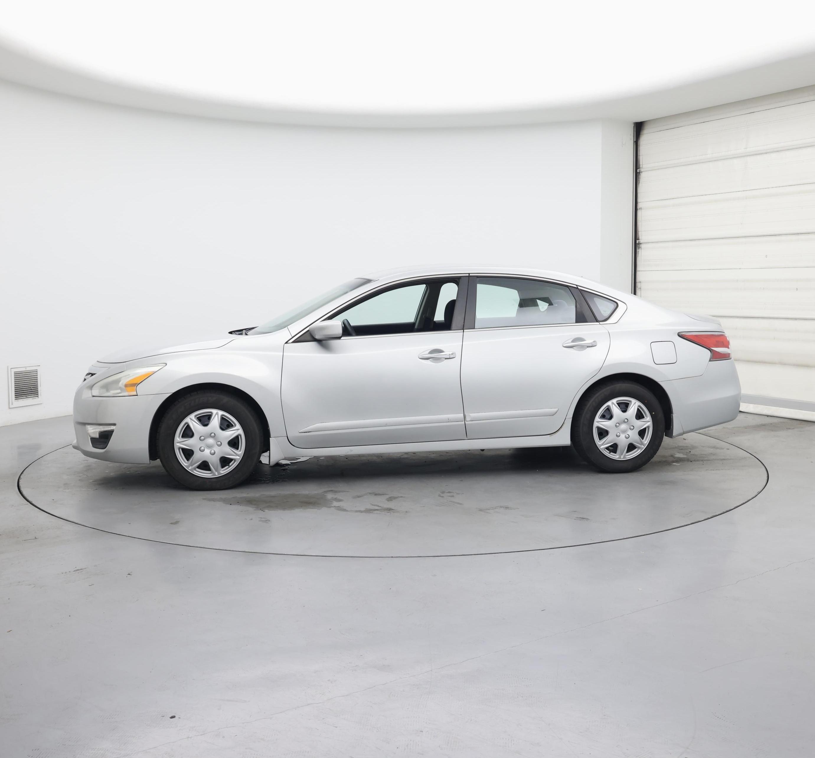 Thumbnail: 2014 Nissan Altima - 3