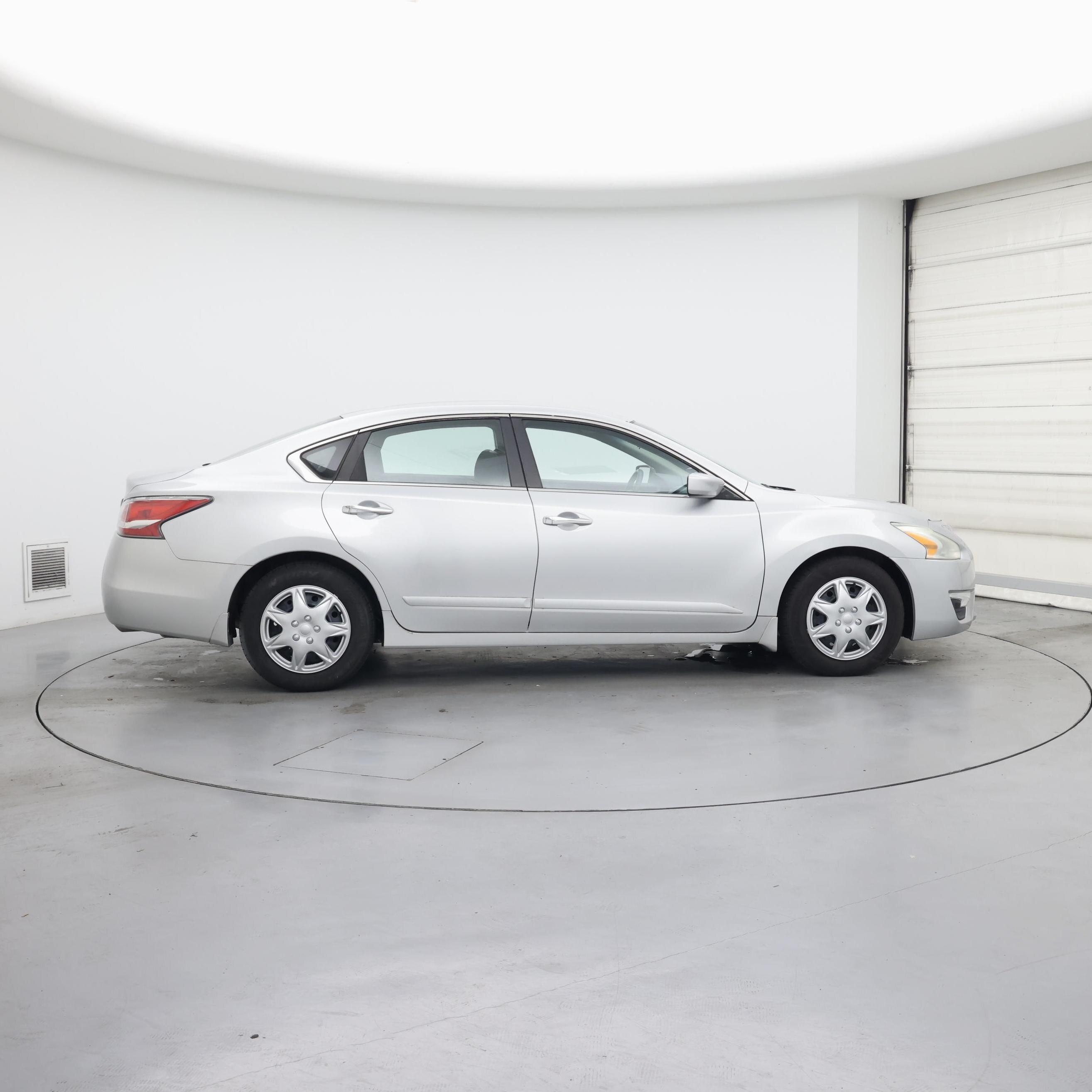 Thumbnail: 2014 Nissan Altima - 7