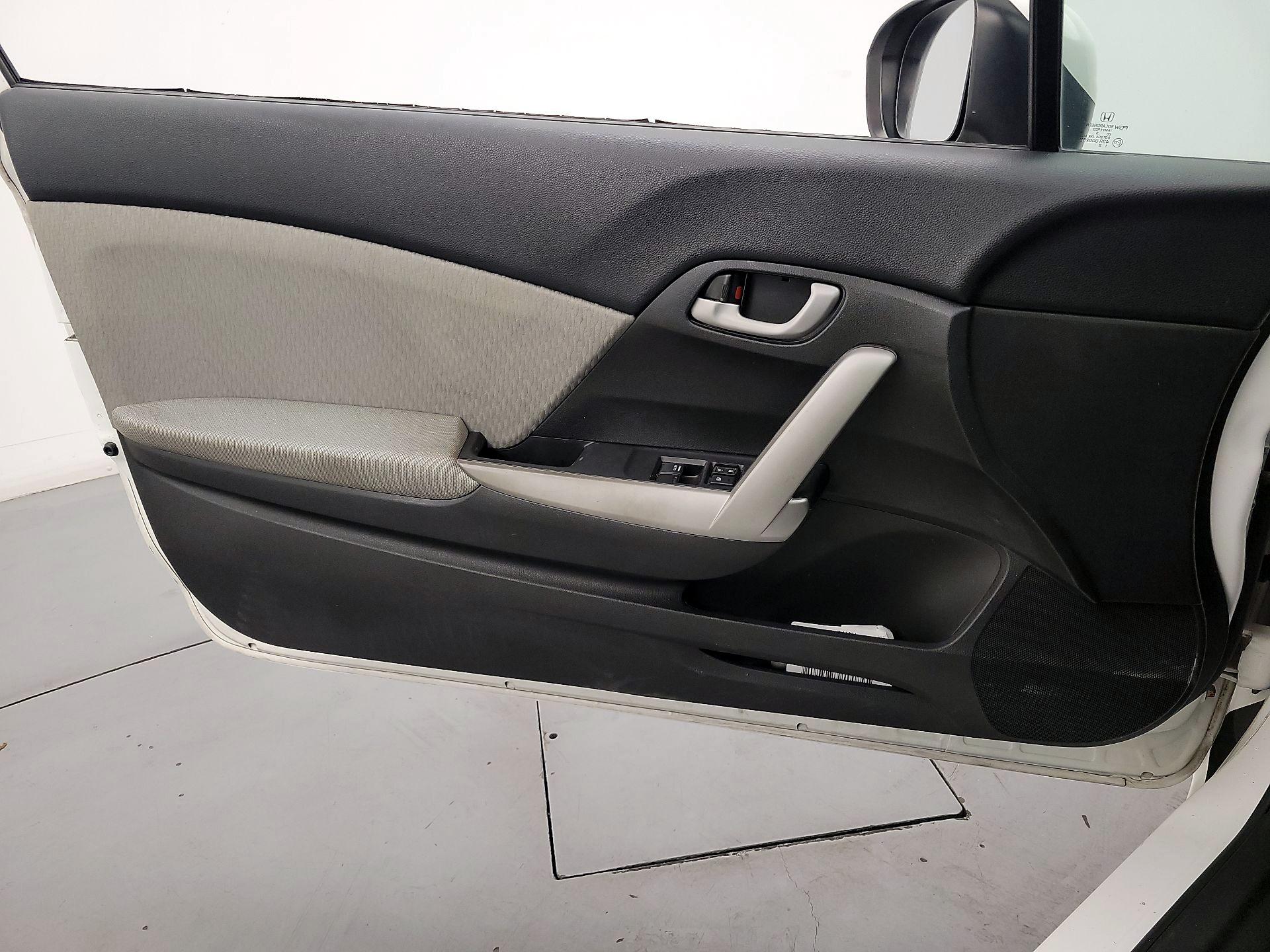 Thumbnail: 2015 Honda Civic - 12