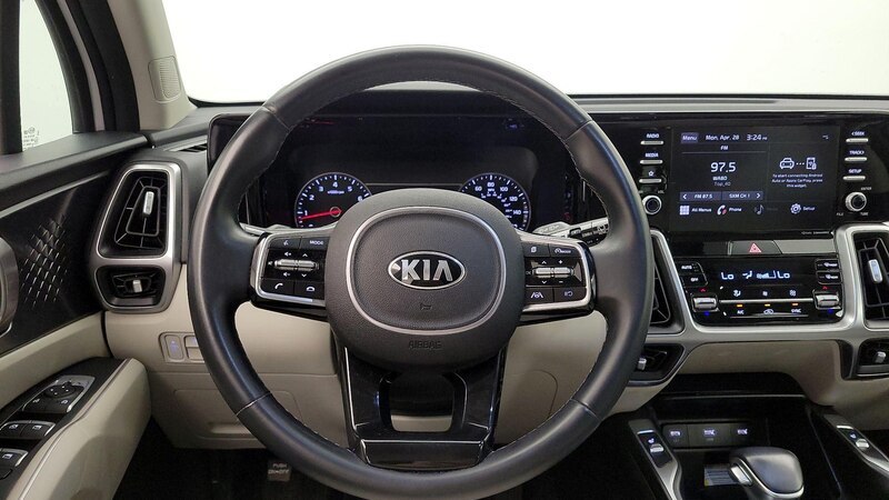2021 Kia Sorento S 10