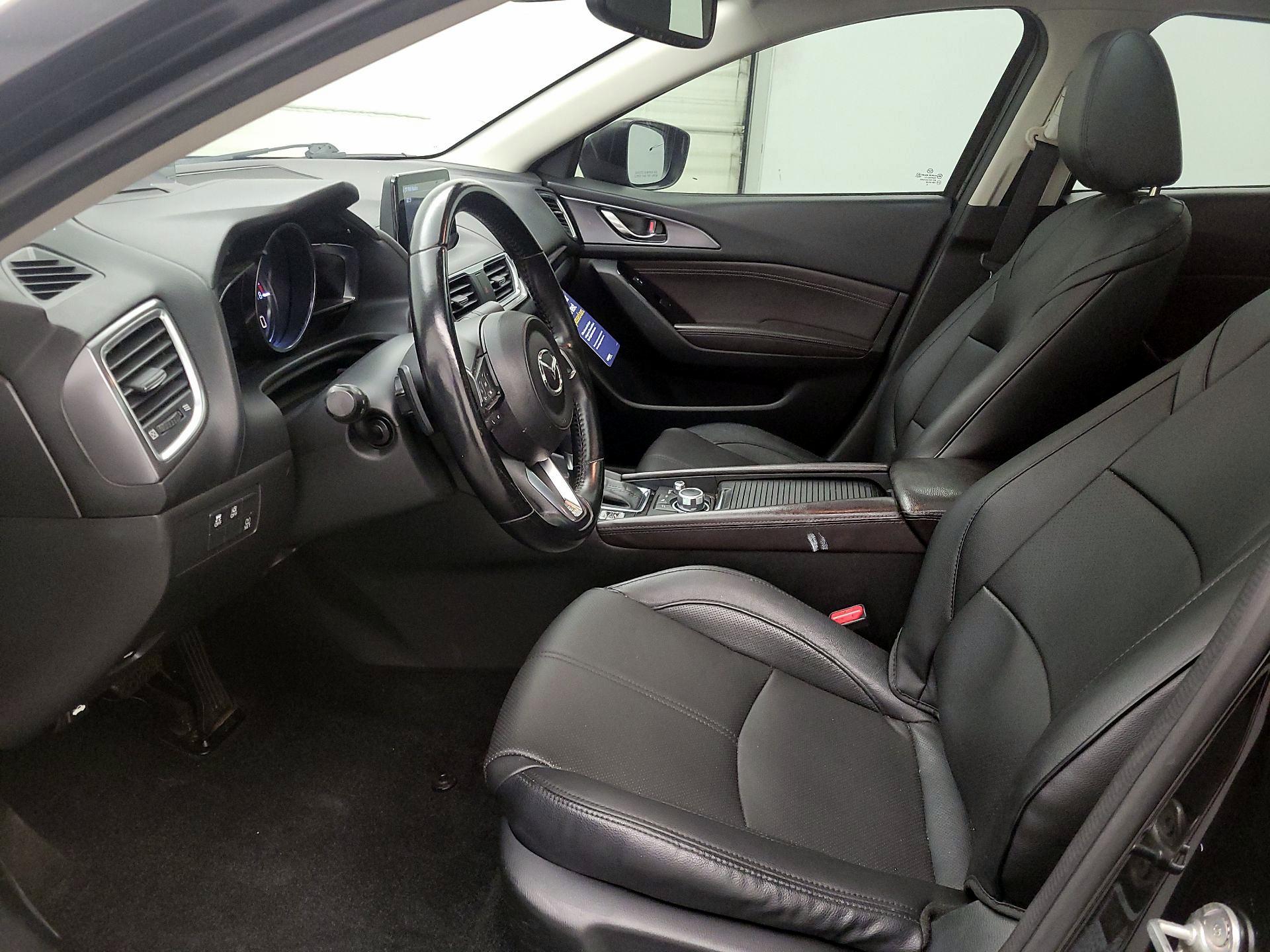 Thumbnail: 2017 Mazda Mazda3 - 11