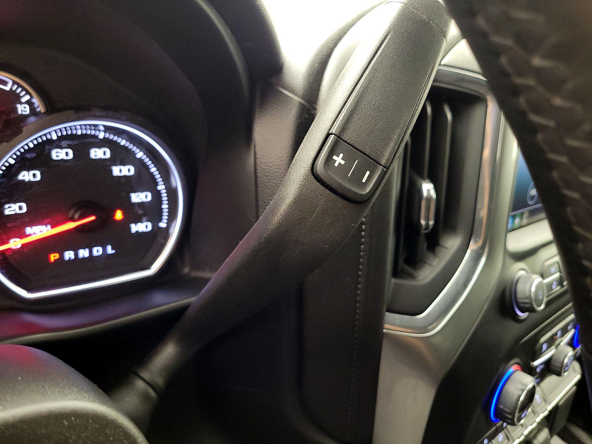 Thumbnail: 2021 Chevrolet Silverado 1500 - 17