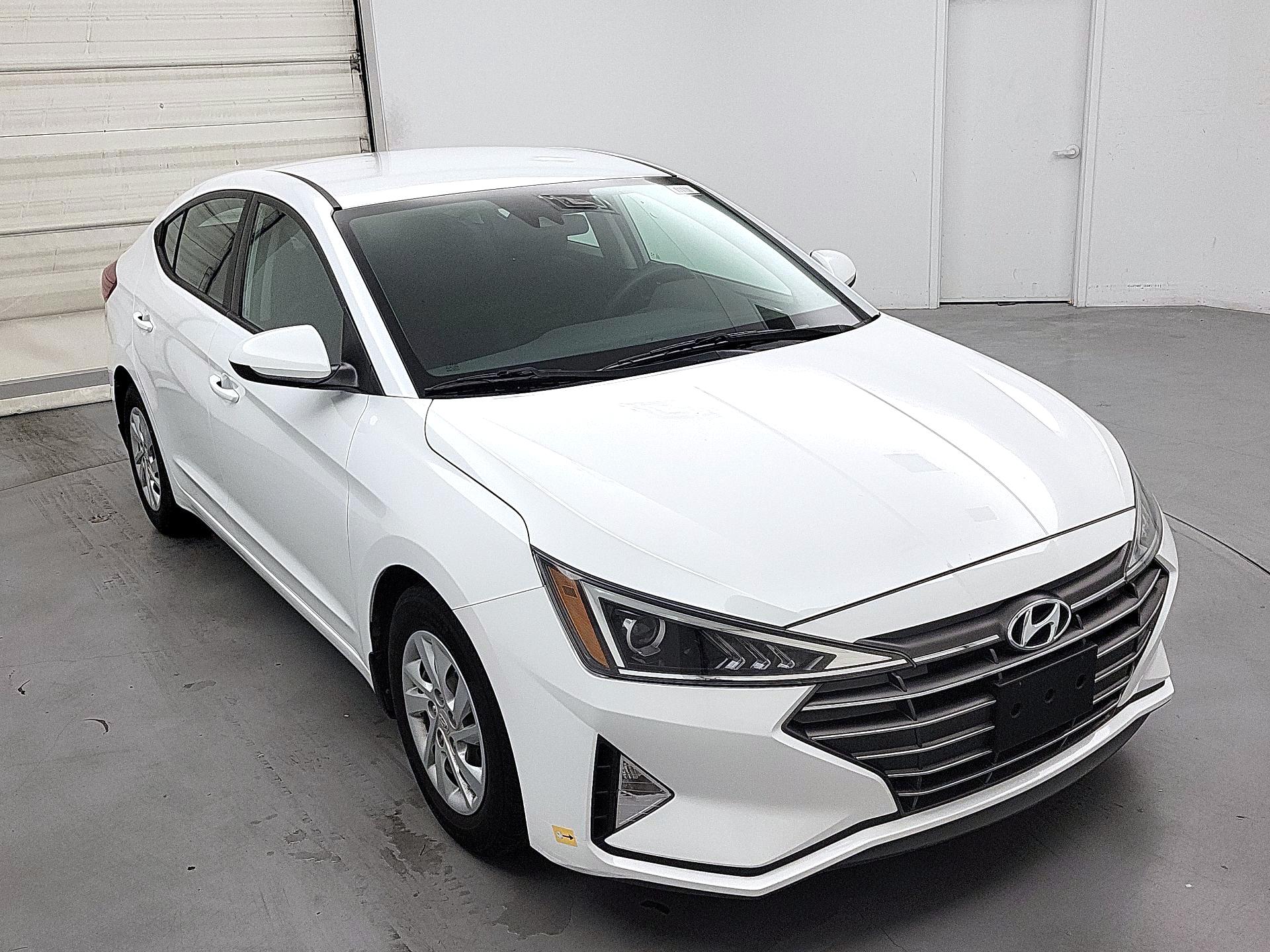 Thumbnail: 2020 Hyundai Elantra - 1