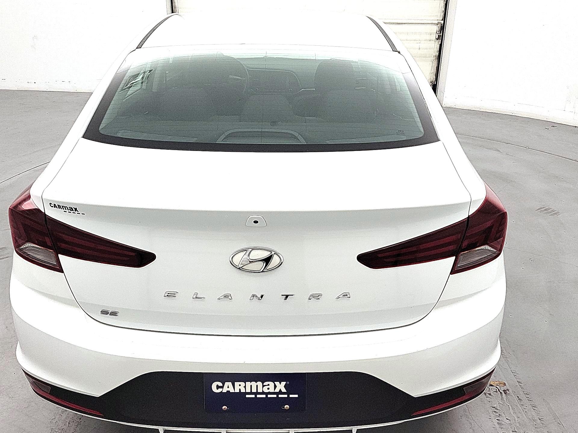 Thumbnail: 2020 Hyundai Elantra - 6
