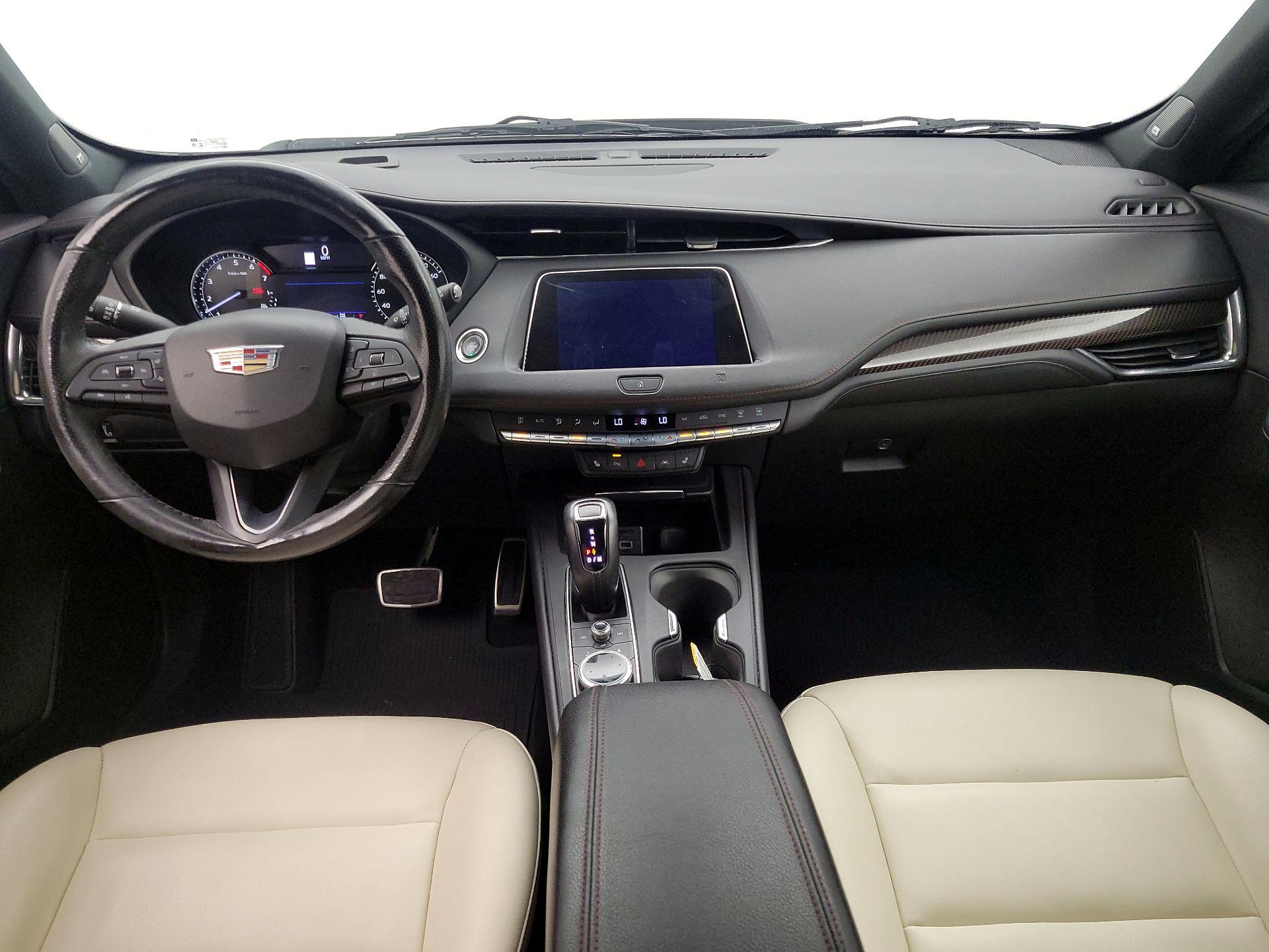 Thumbnail: 2019 Cadillac XT4 - 9
