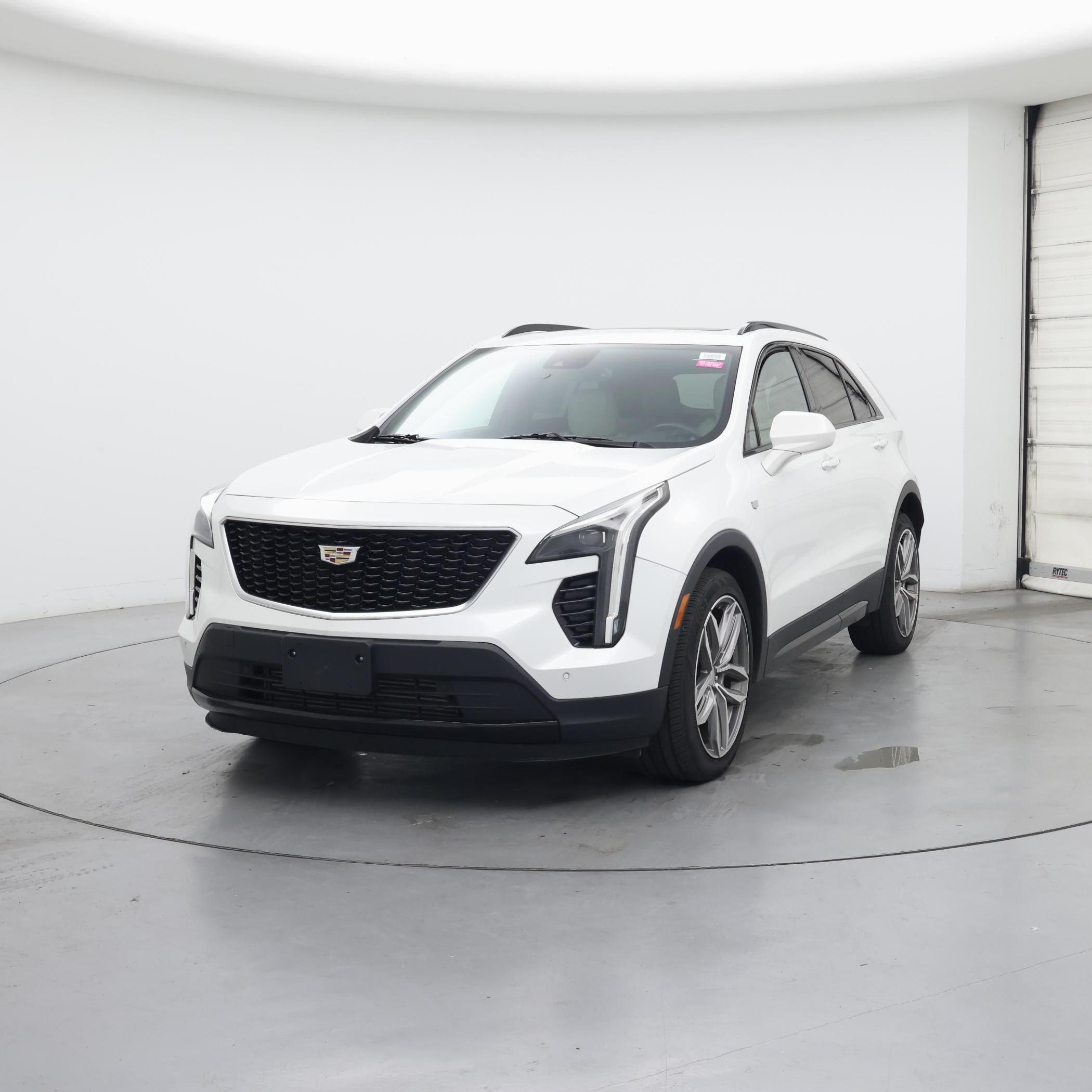 Thumbnail: 2019 Cadillac XT4 - 4
