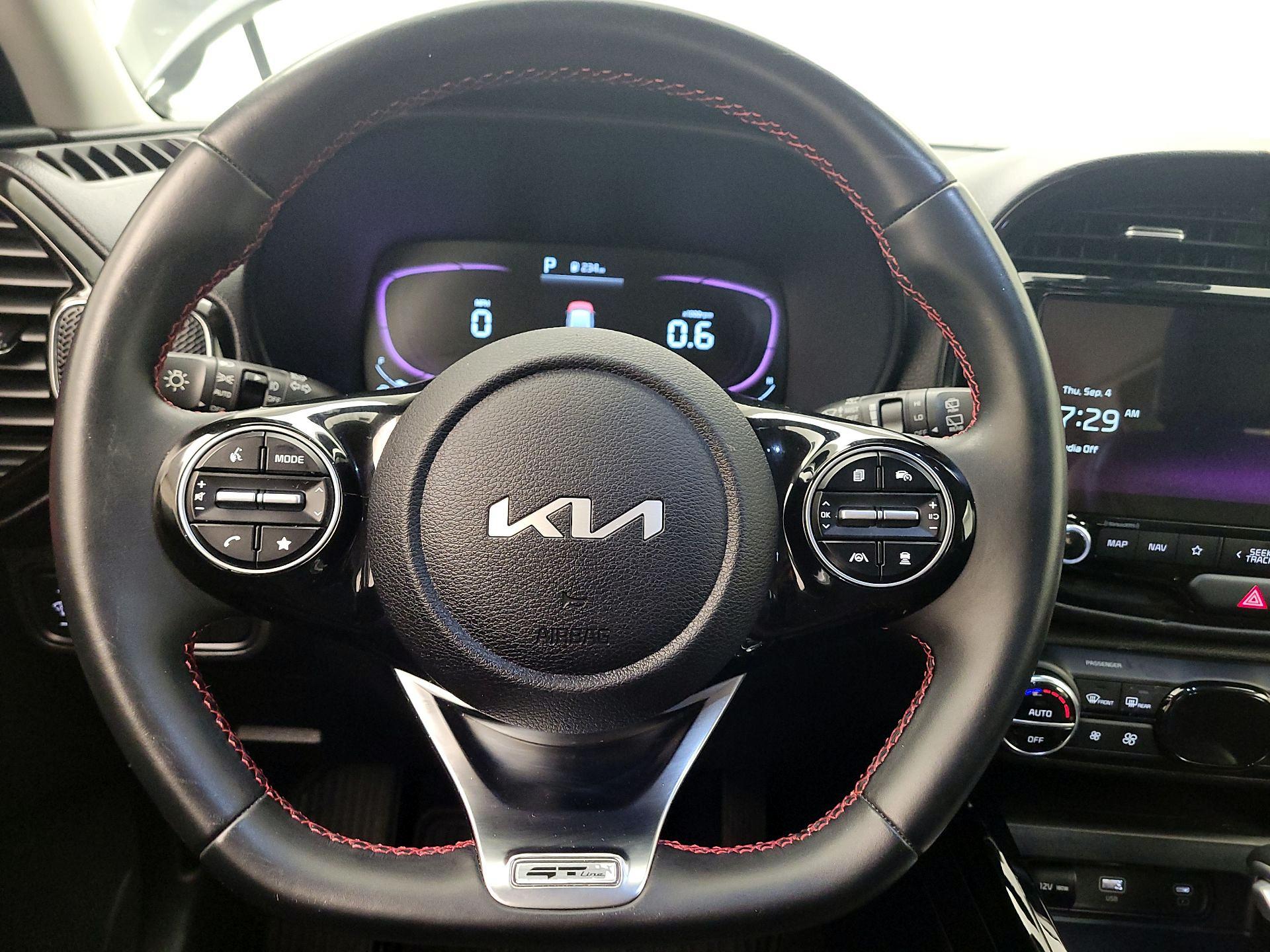 Thumbnail: 2023 Kia Soul - 10