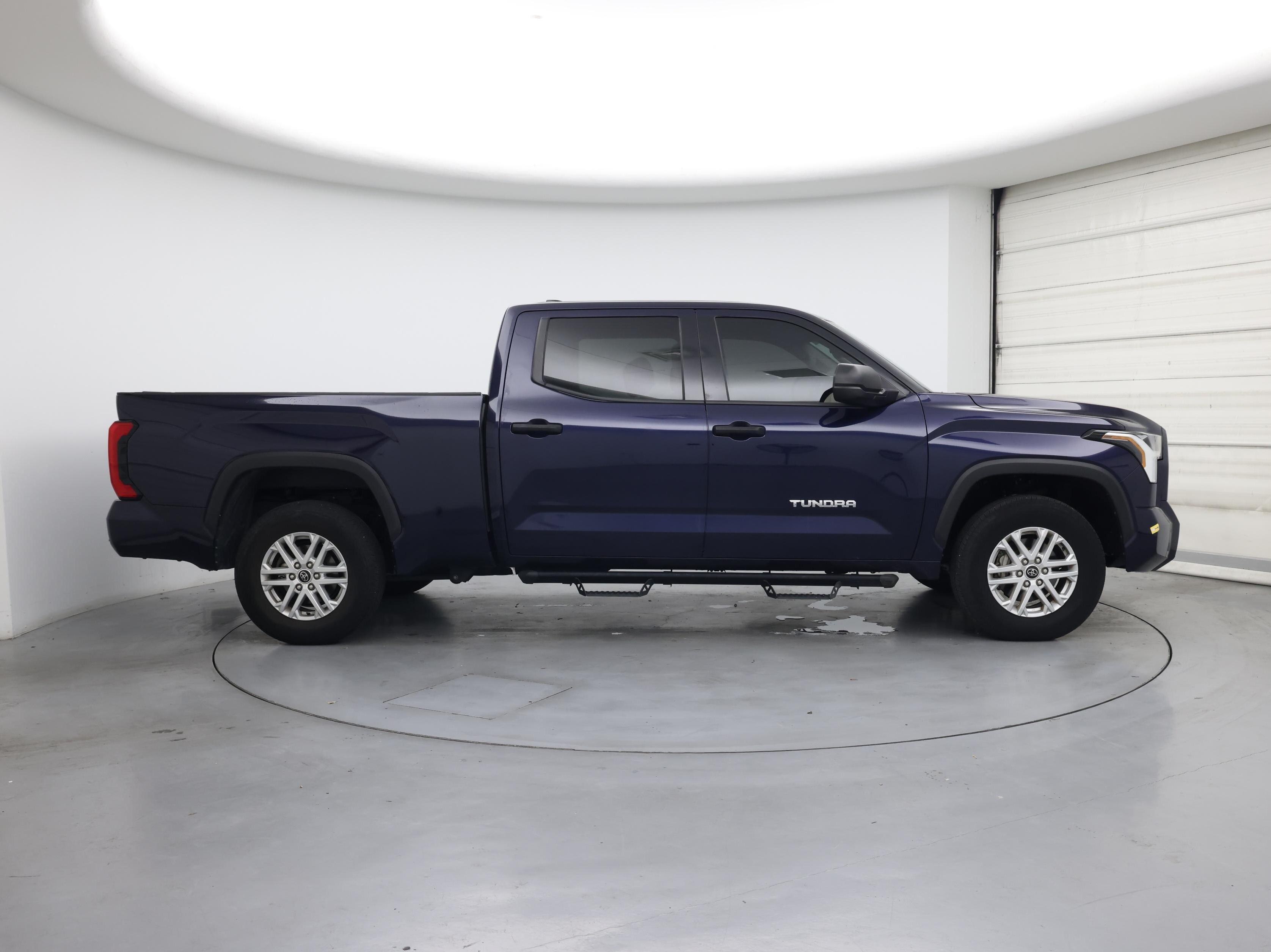 Thumbnail: 2023 Toyota Tundra - 7