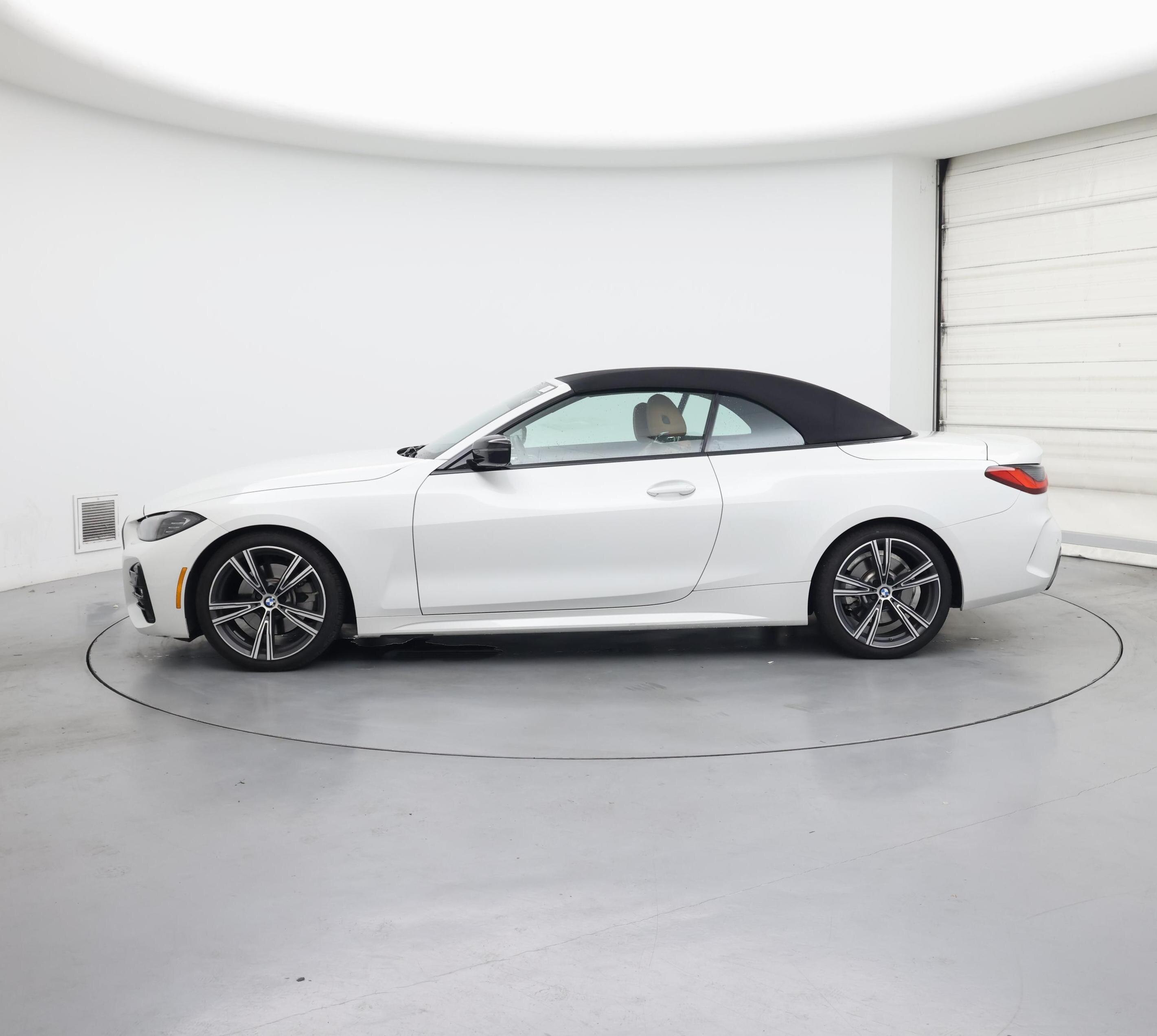 Thumbnail: 2022 BMW 4 Series - 3